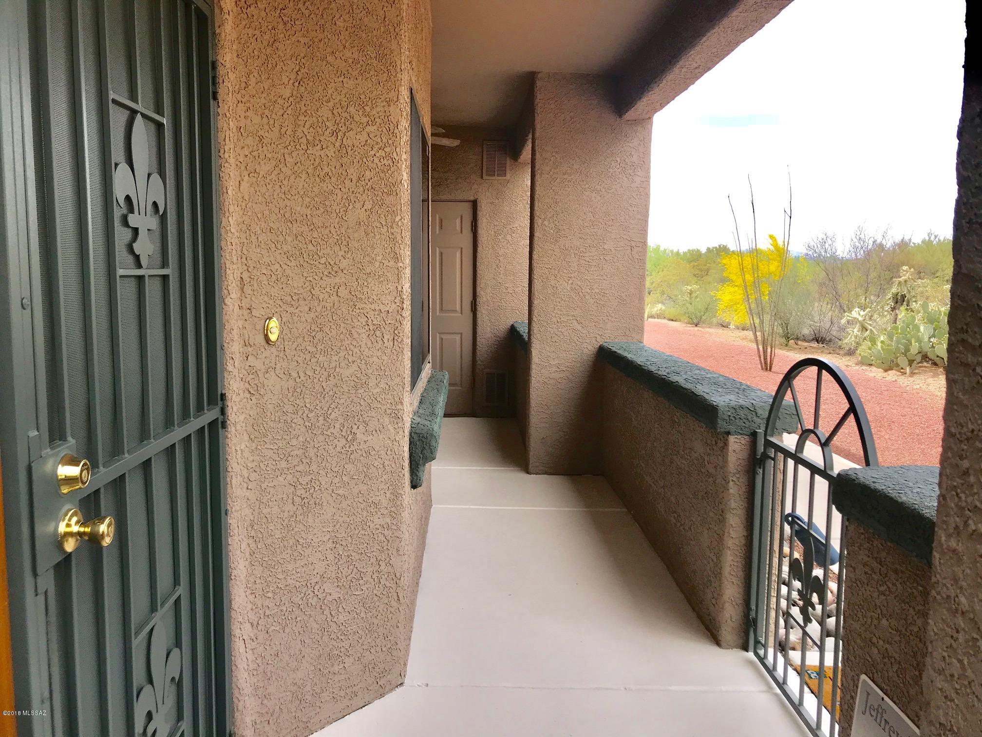 Kinney Village (1-112) - Residential
