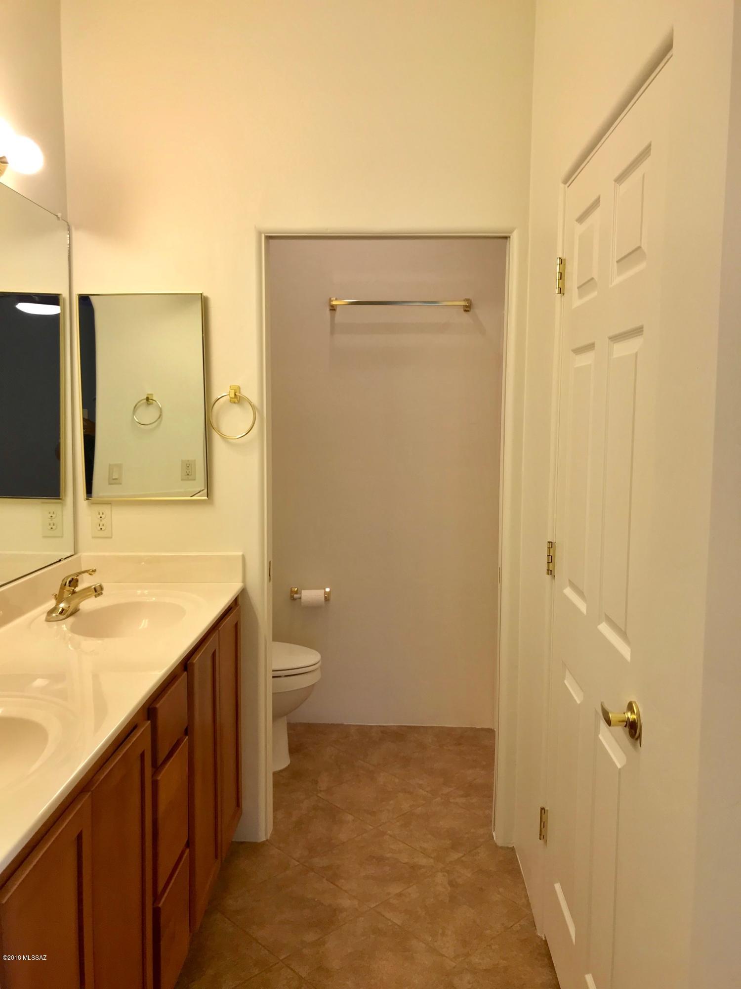Kinney Village (1-112) - Residential