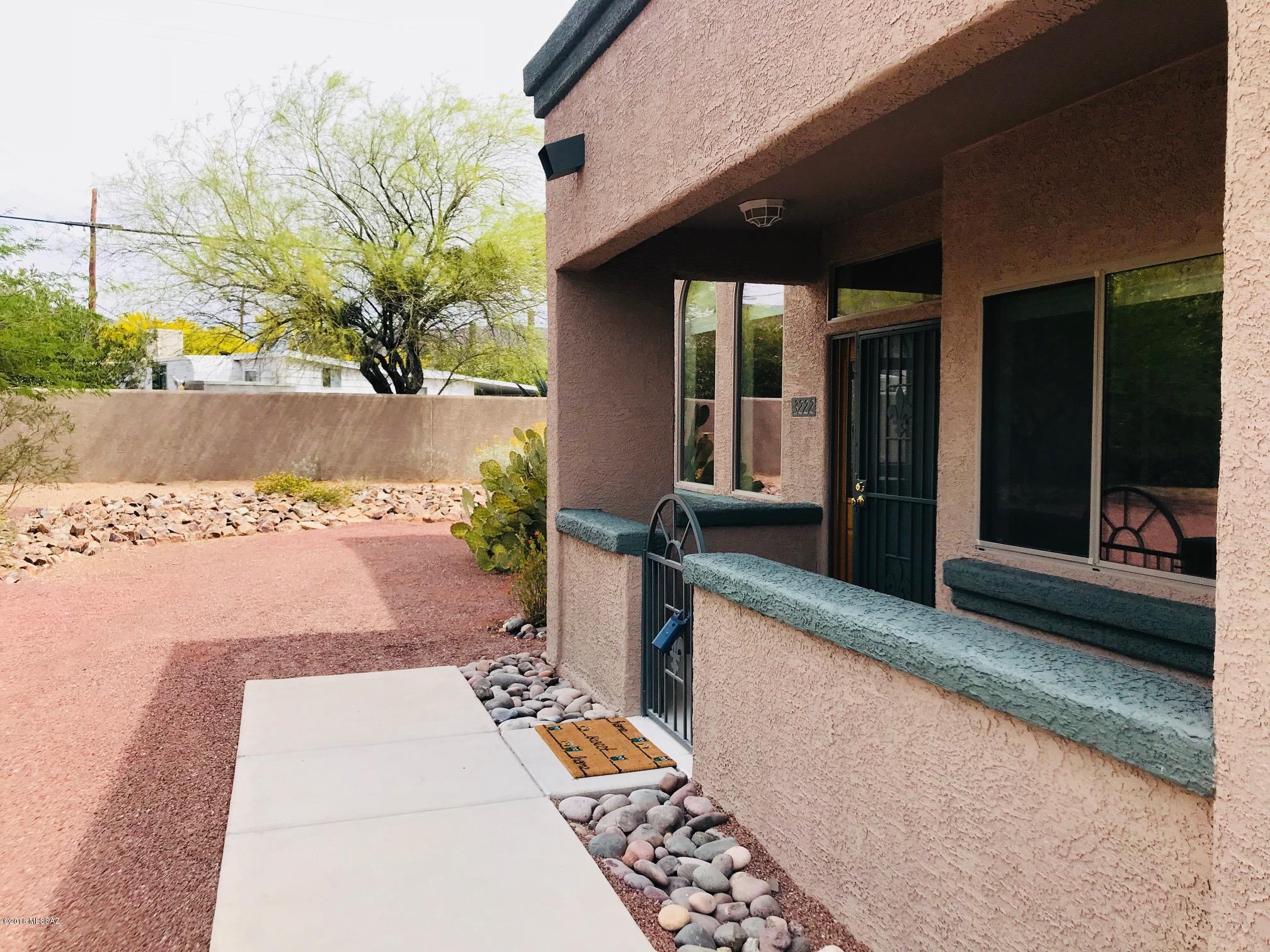 Kinney Village (1-112) - Residential