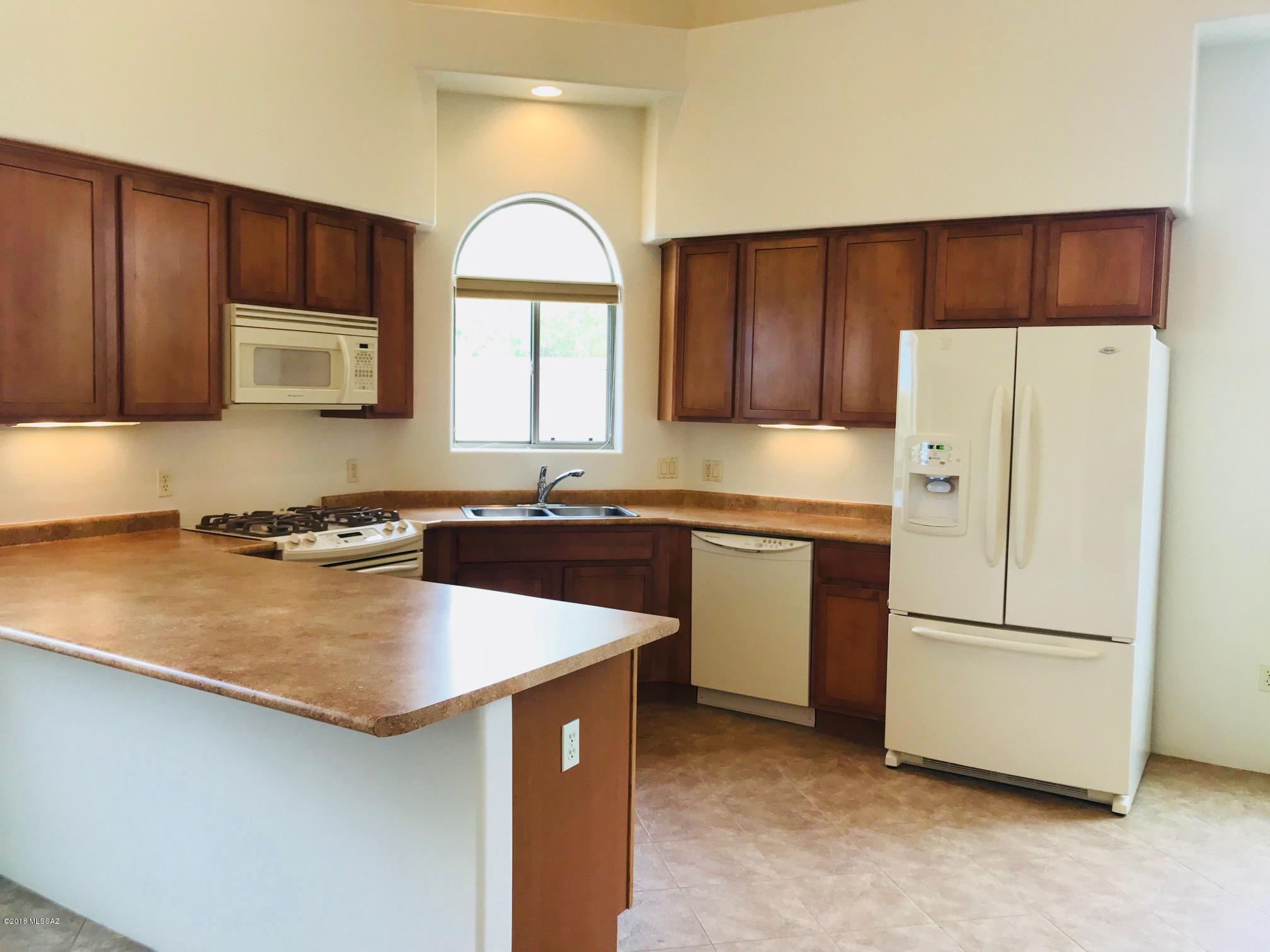 Kinney Village (1-112) - Residential