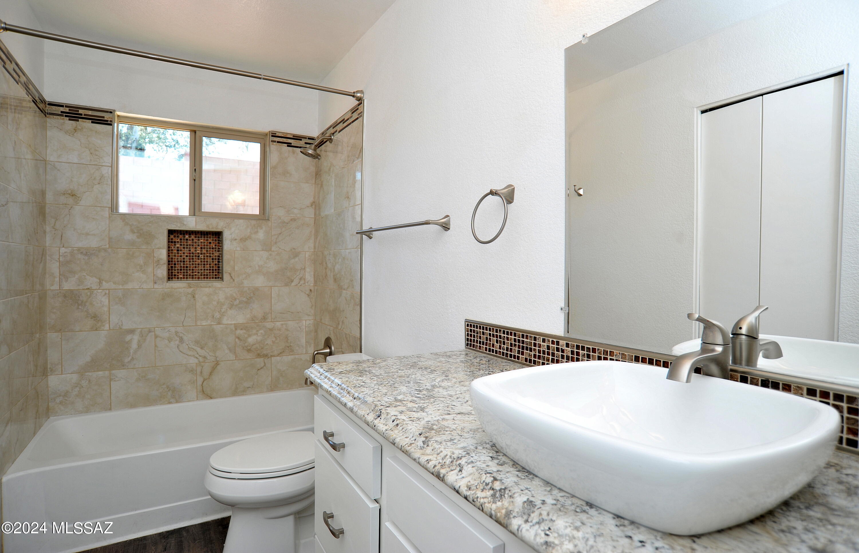 Macalester Park (1-142) - Residential