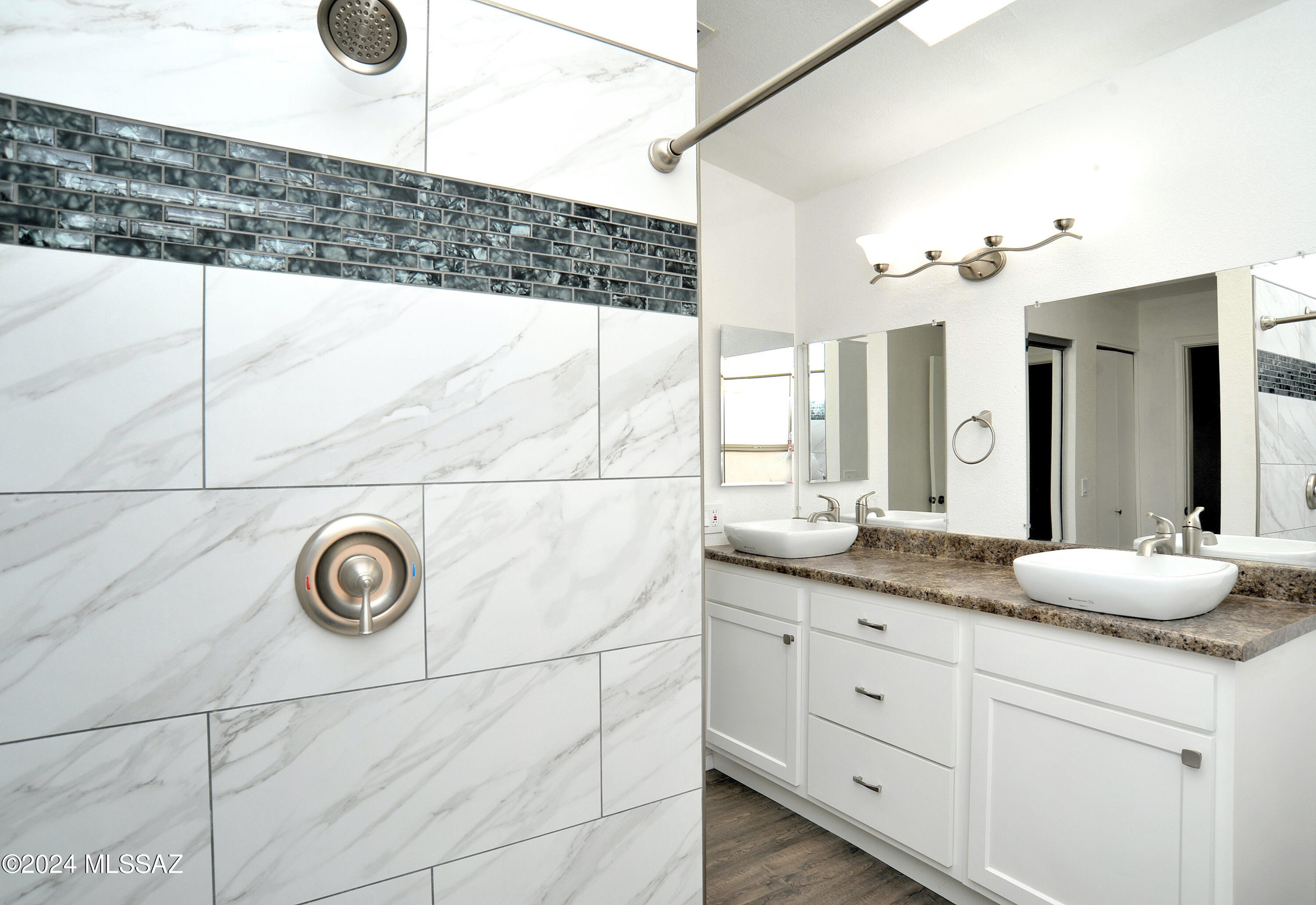 Macalester Park (1-142) - Residential