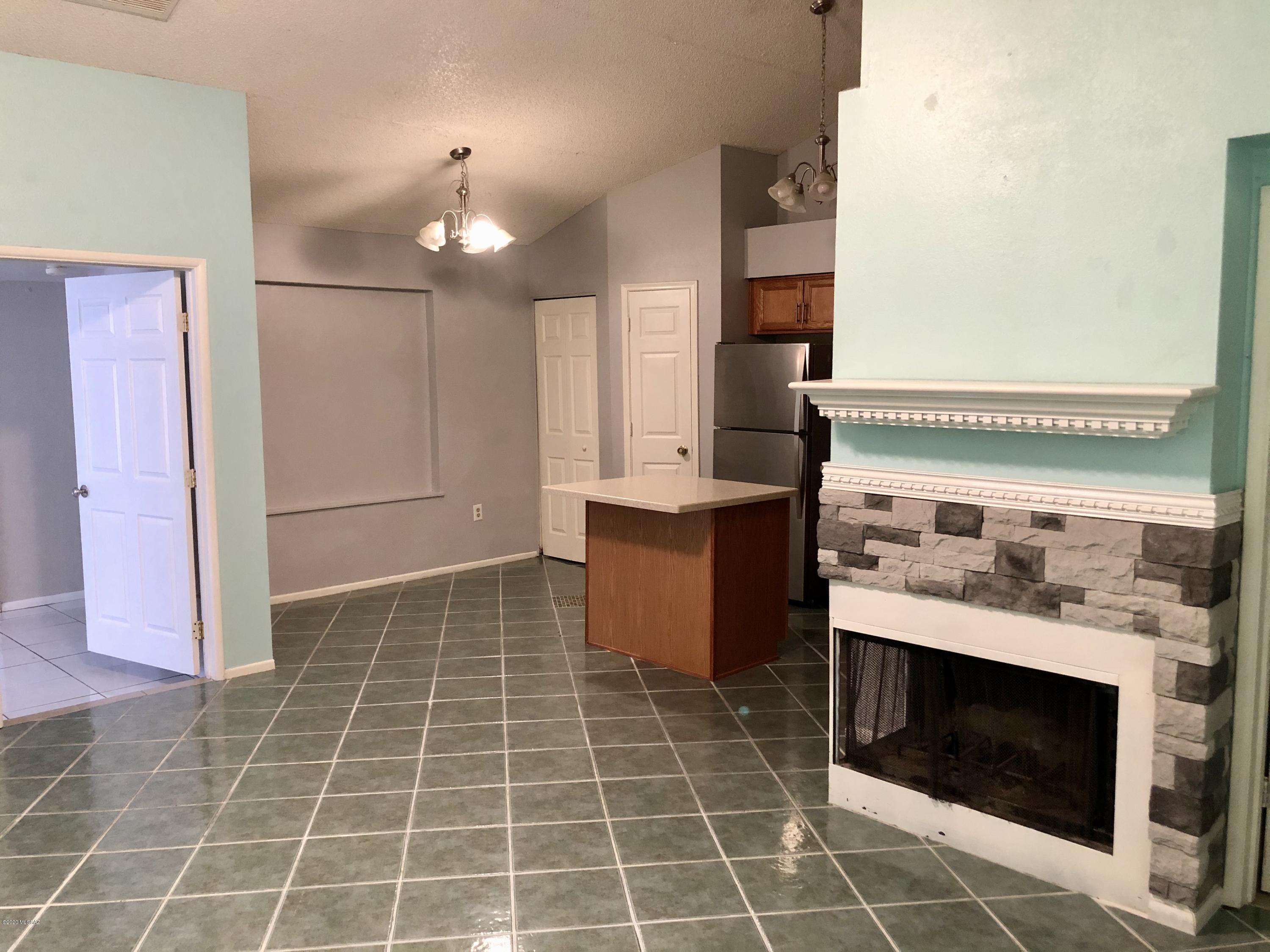 Sunset Villas Townhomes (1-118) - Residential