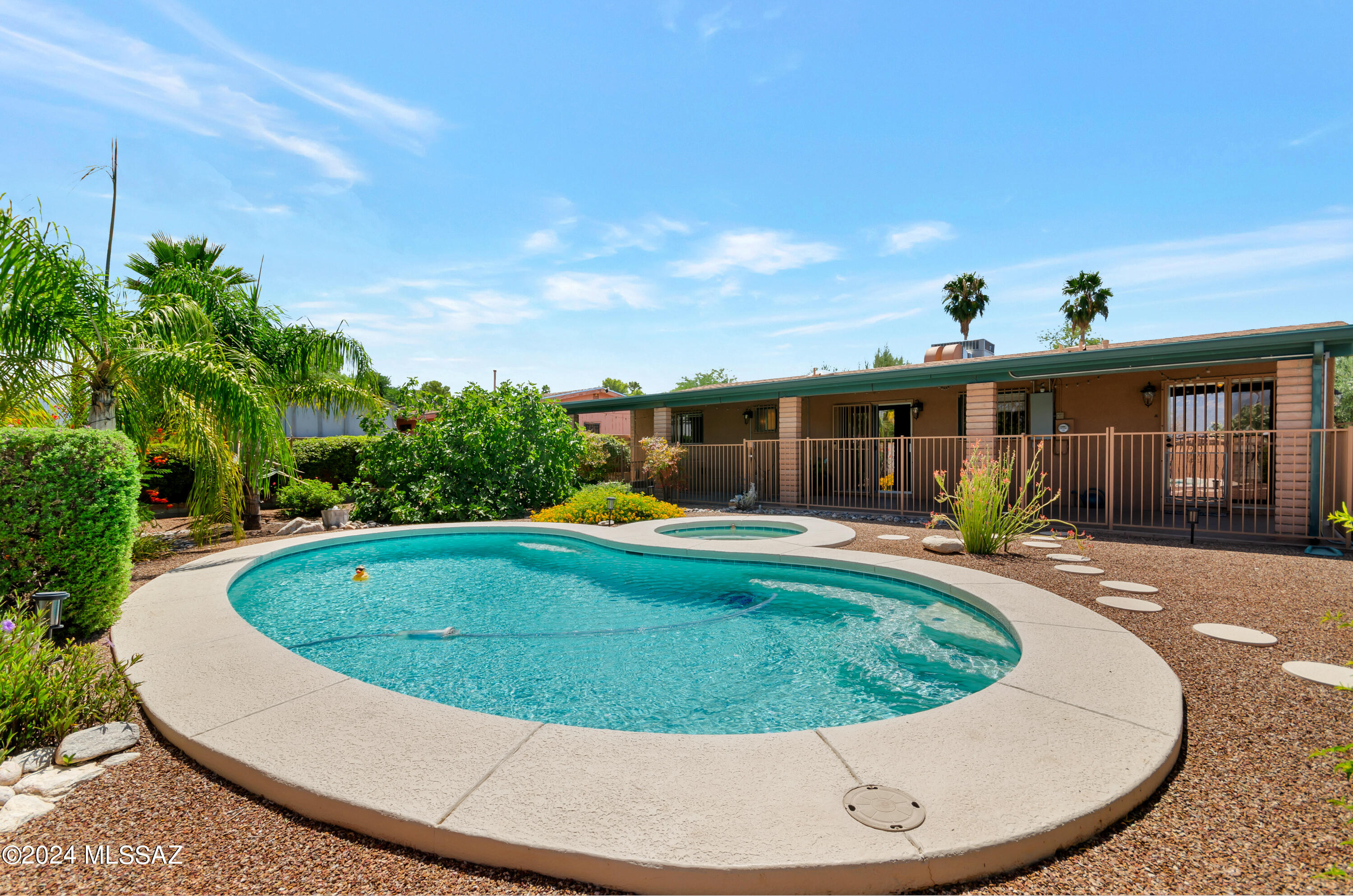 Lakecrest NO. 5 - Residential