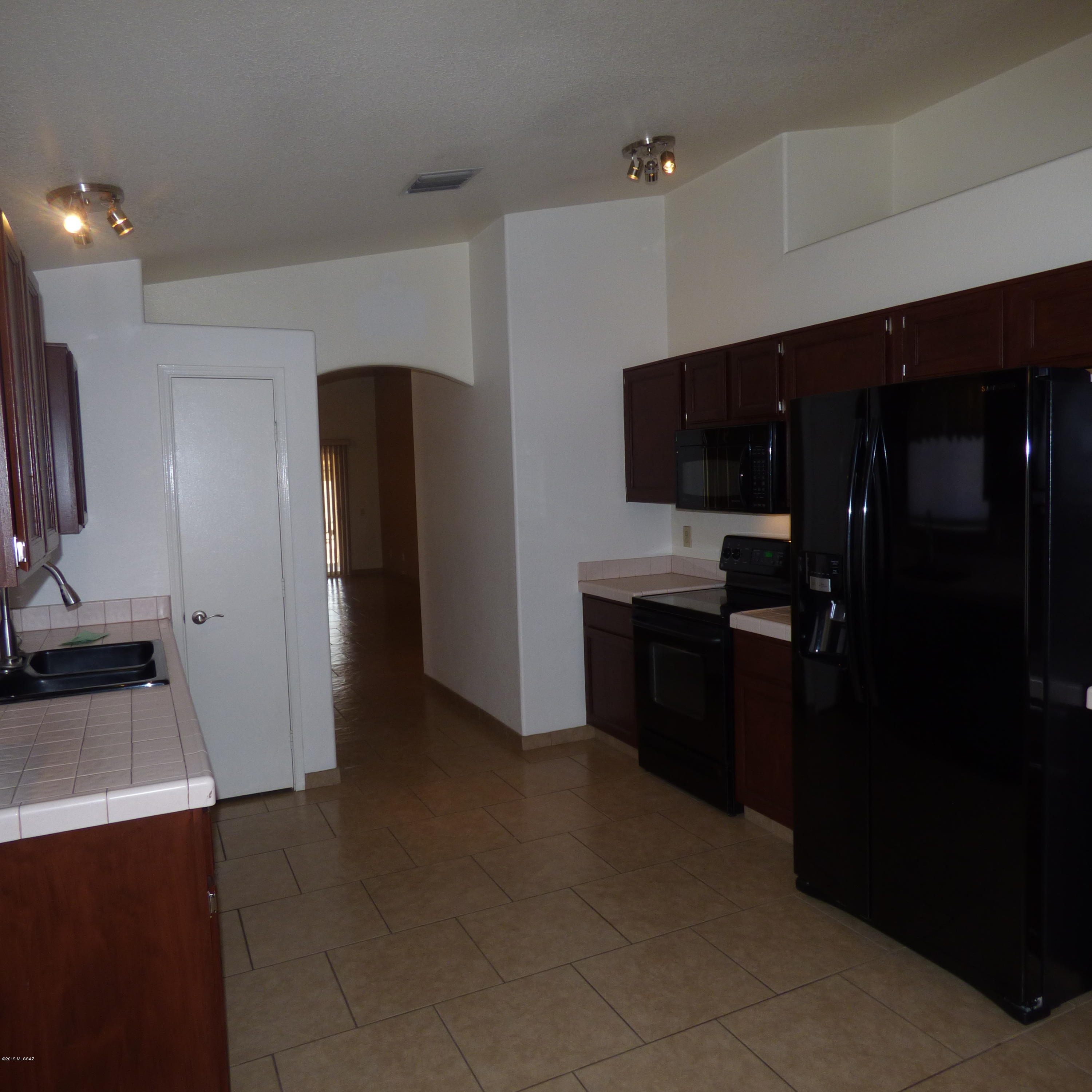 Moondance Estates(1-119) - Residential Lease