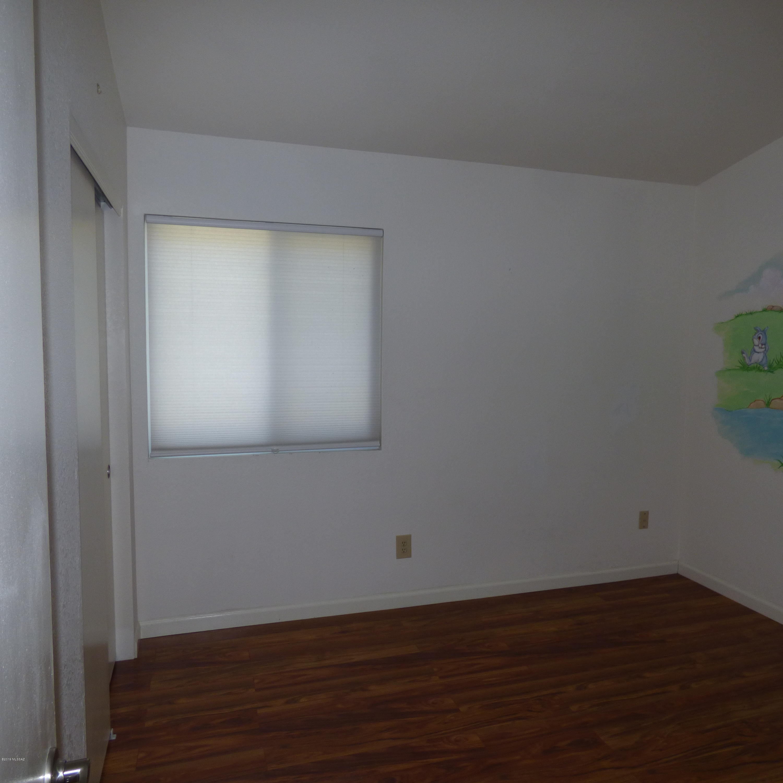 Moondance Estates(1-119) - Residential Lease