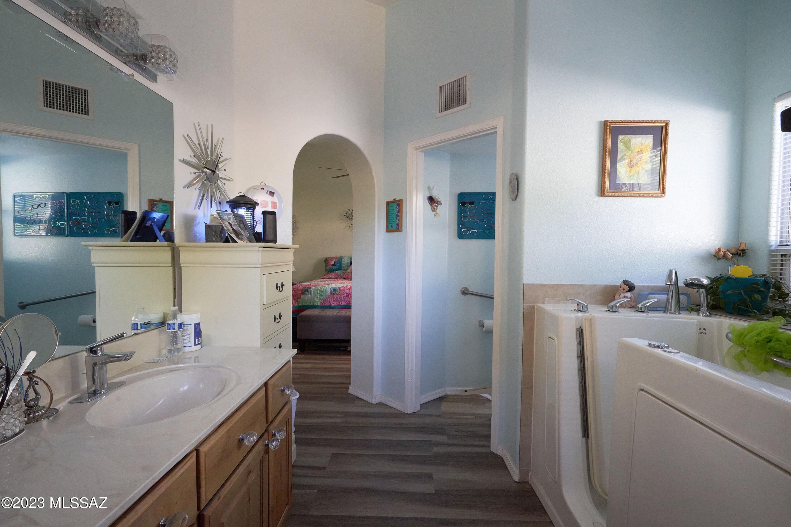 Seneca Terrace (1-60) - Residential