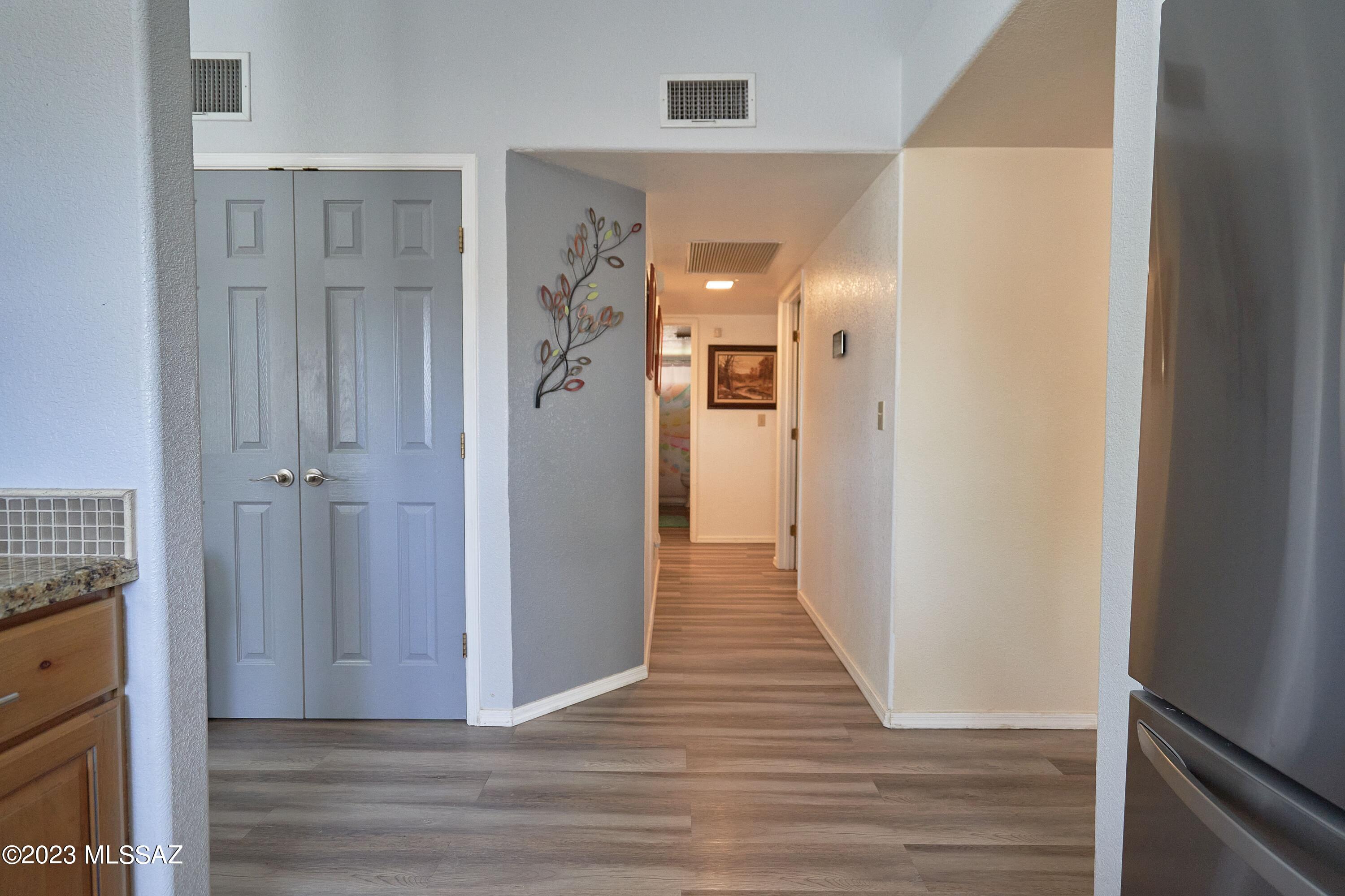 Seneca Terrace (1-60) - Residential