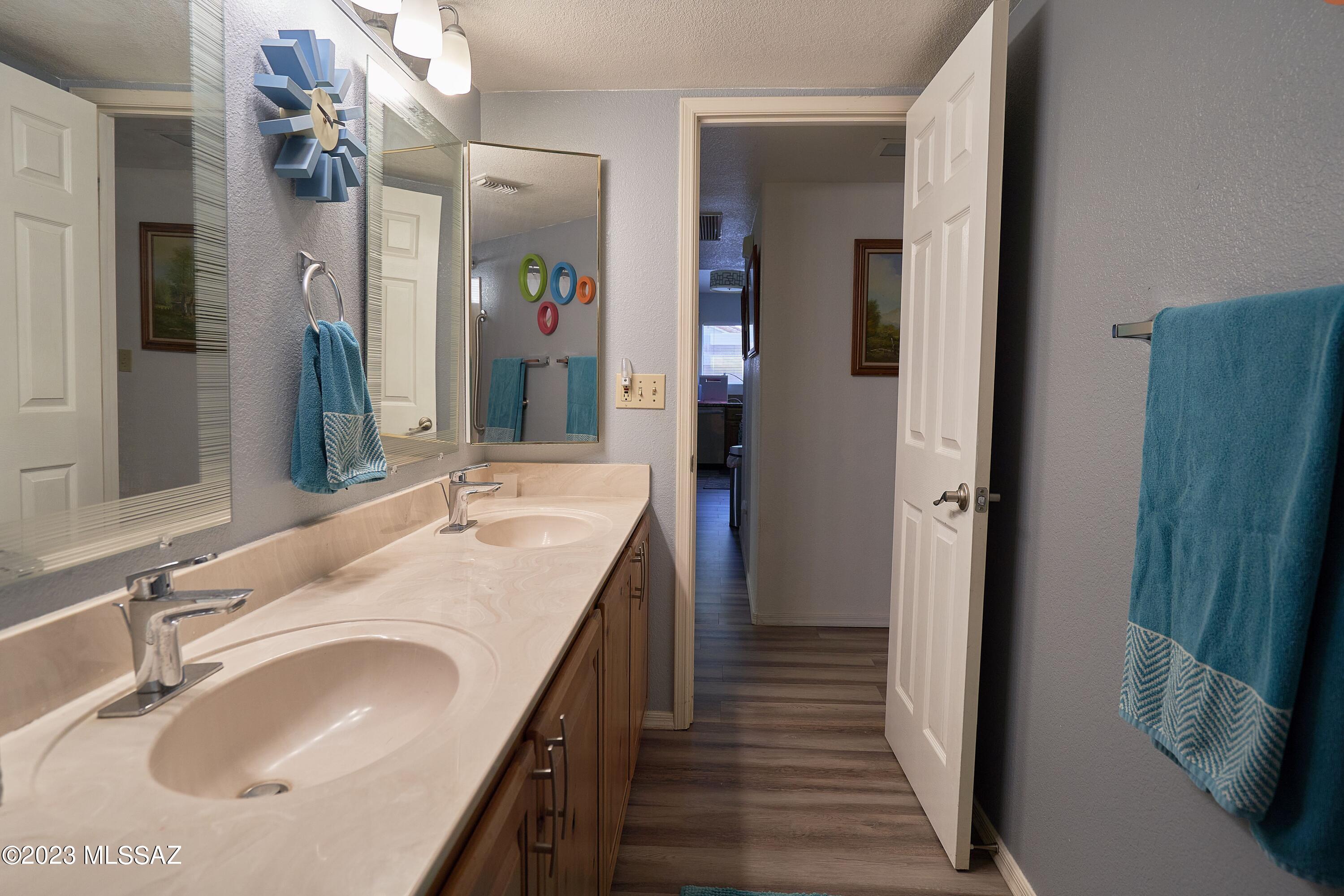 Seneca Terrace (1-60) - Residential
