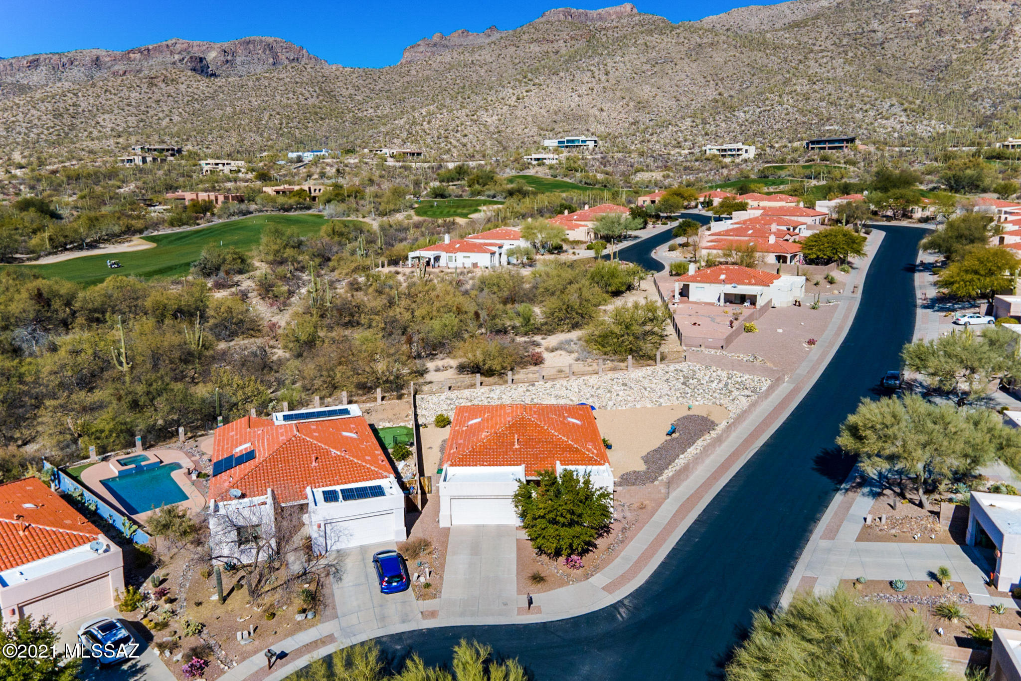 Stunning guard gated Sabino Springs community with 430 acres of natural desert preservation and wildlife protection.  Popular AF Sterling 1882 great room floorplan with incredible Catalina mountain views, corner cul-de-sac lot on over 1/4 acre (pool-size lot).  Original owner and well maintained. New HVAC June 2020, New Hot Water Heater 2019, roof recently inspected and repairs made Nov 2020.  Grand entryway, kitchen with island, breakfast bar, vaulted ceilings, lots of natural light, skylights, beautiful Spanish saltillo.  3 Bedrooms plus Home Office or 4th Bedroom. 
Robert Trent Jr. designed golf course abutting the Coronado National Forest.  Golf Villas available to rent for your guests.  Don't miss owning a home in this fabulous community.