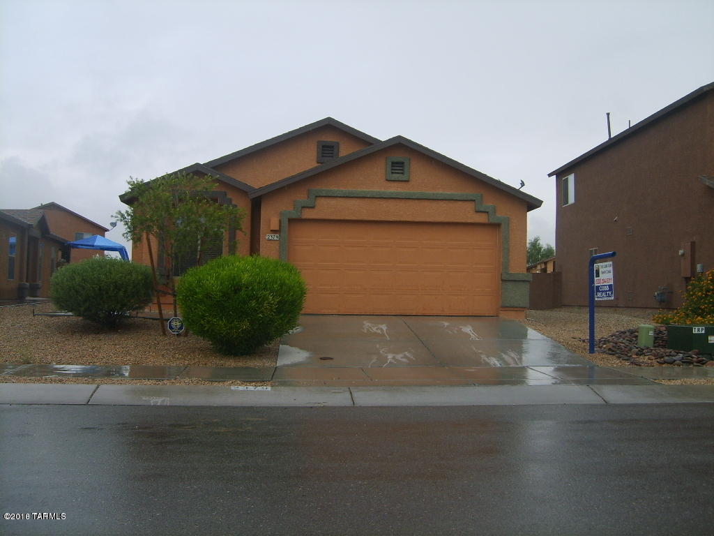 Tres Pueblos - Residential Lease