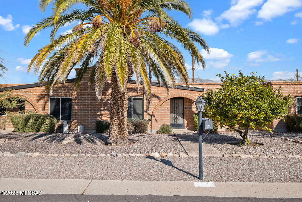 Spanish Village Th - Residential