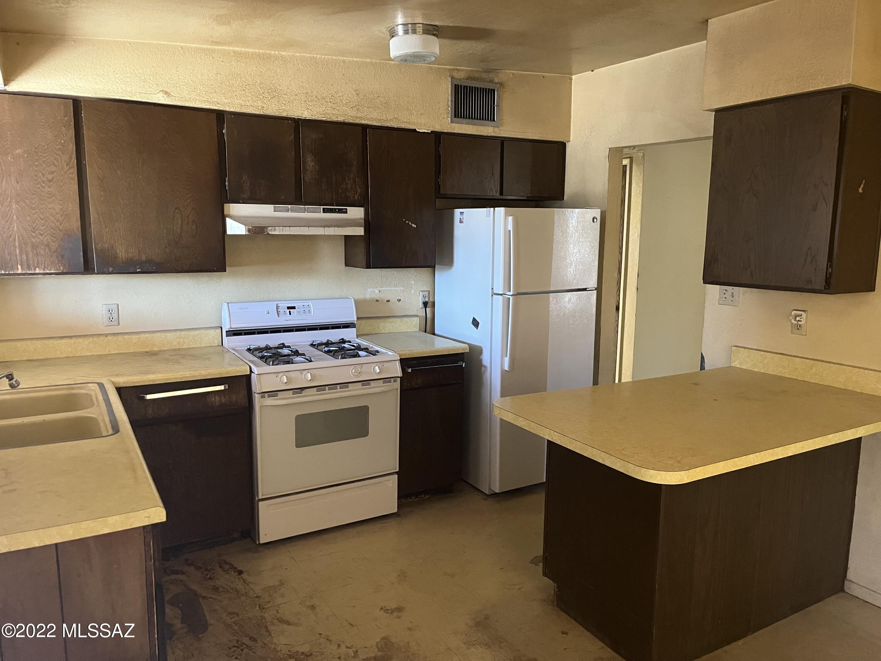 El Rio Park - Residential
