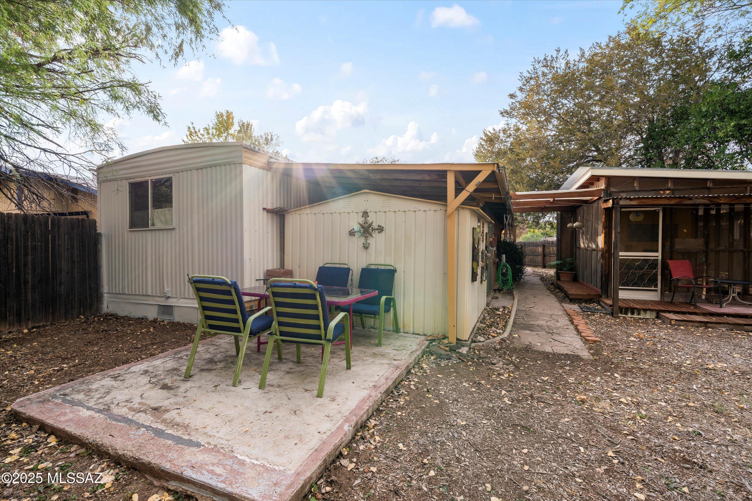 Fairlawn Manor - Residential