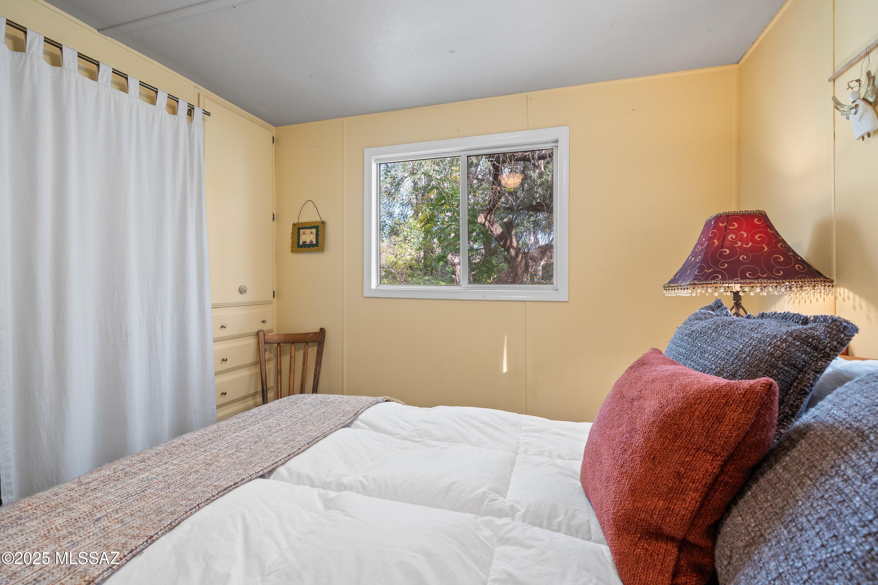 Fairlawn Manor - Residential