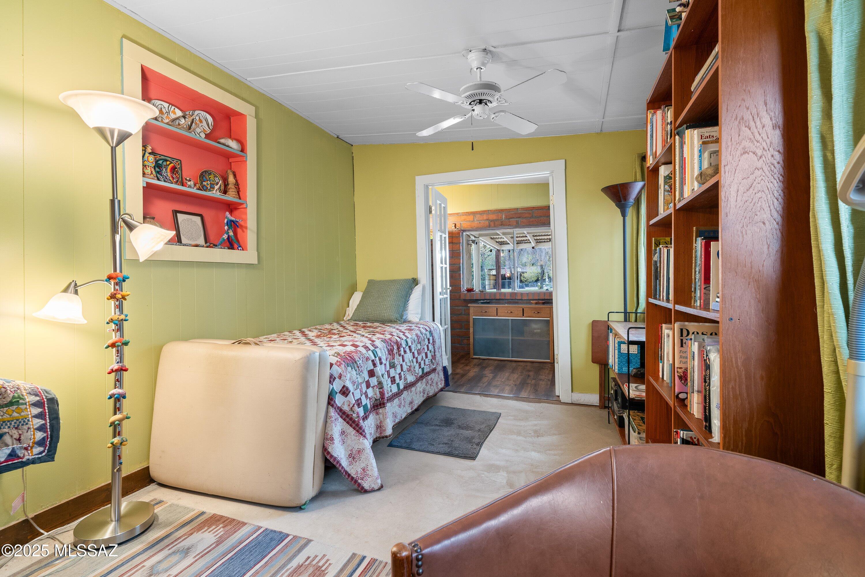 Fairlawn Manor - Residential