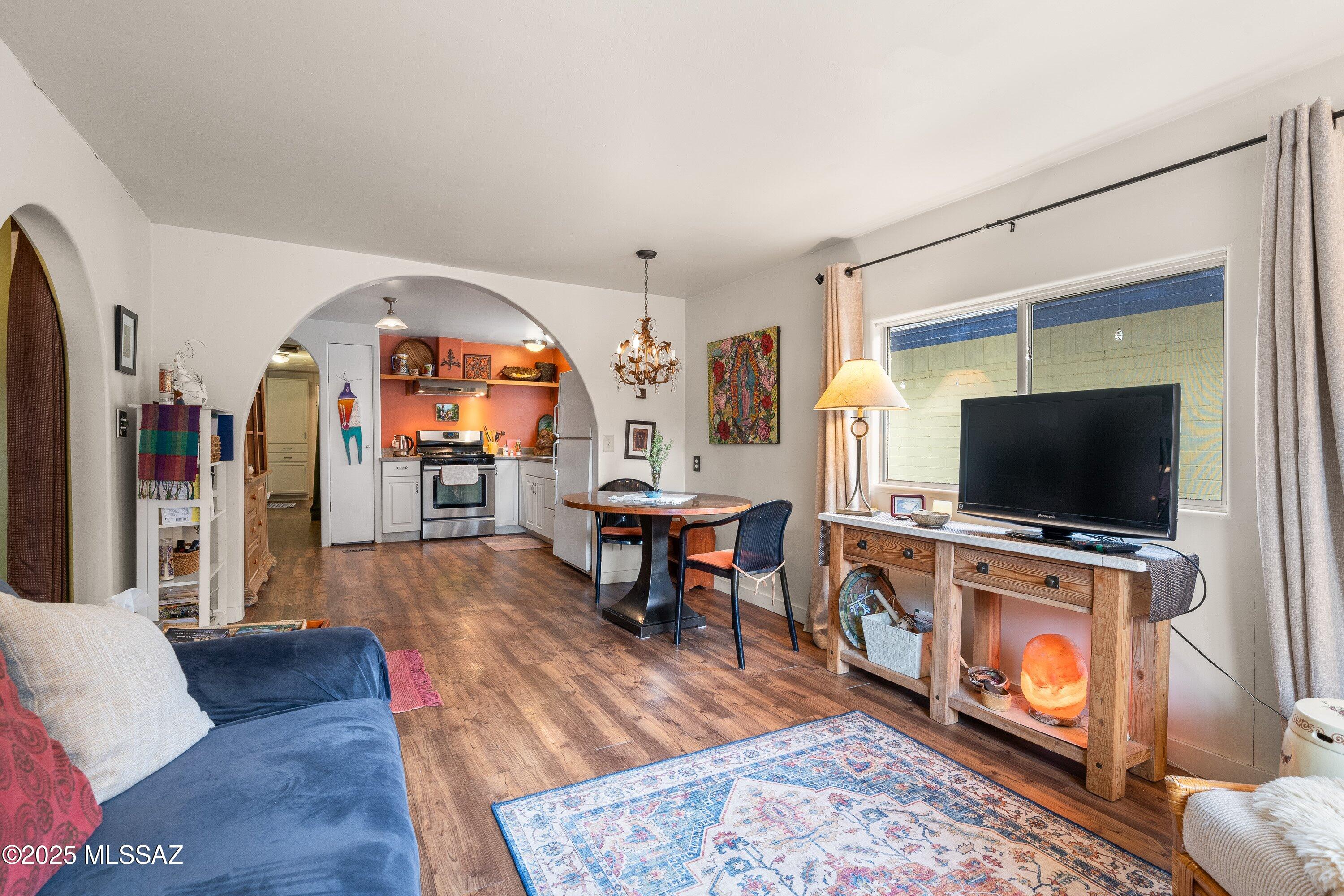 Fairlawn Manor - Residential