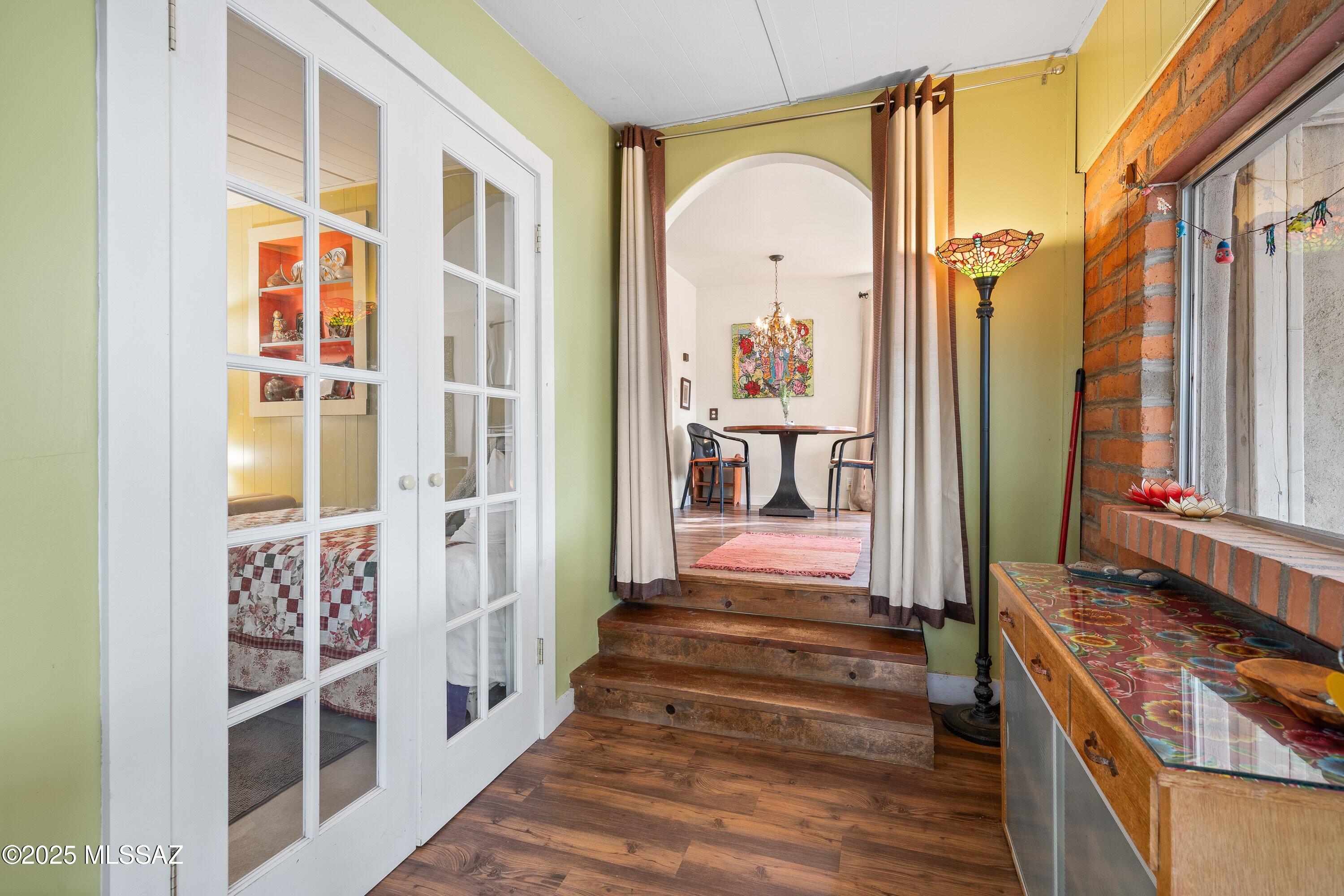 Fairlawn Manor - Residential