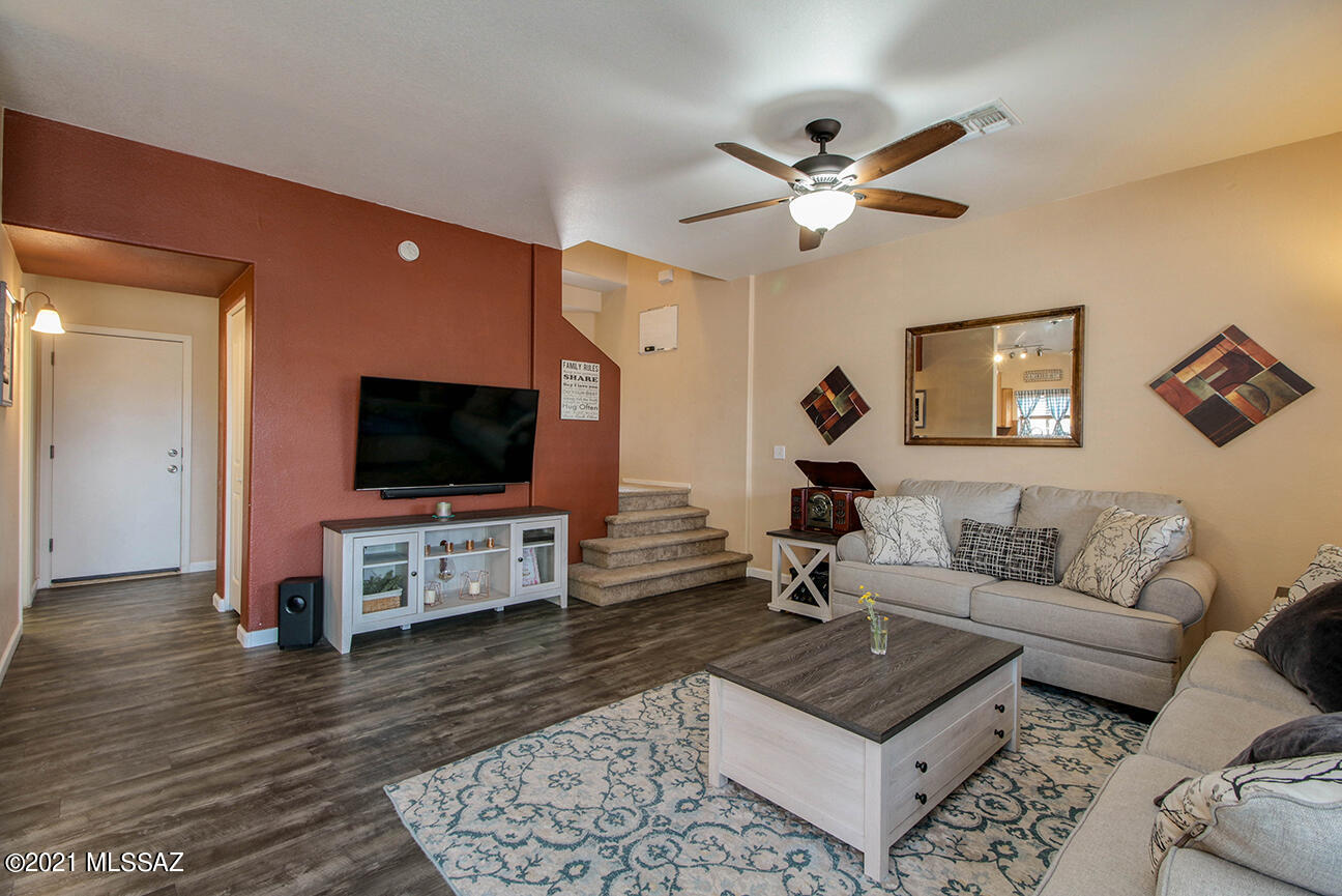 Rancho Del Lago (608-1030) - Residential