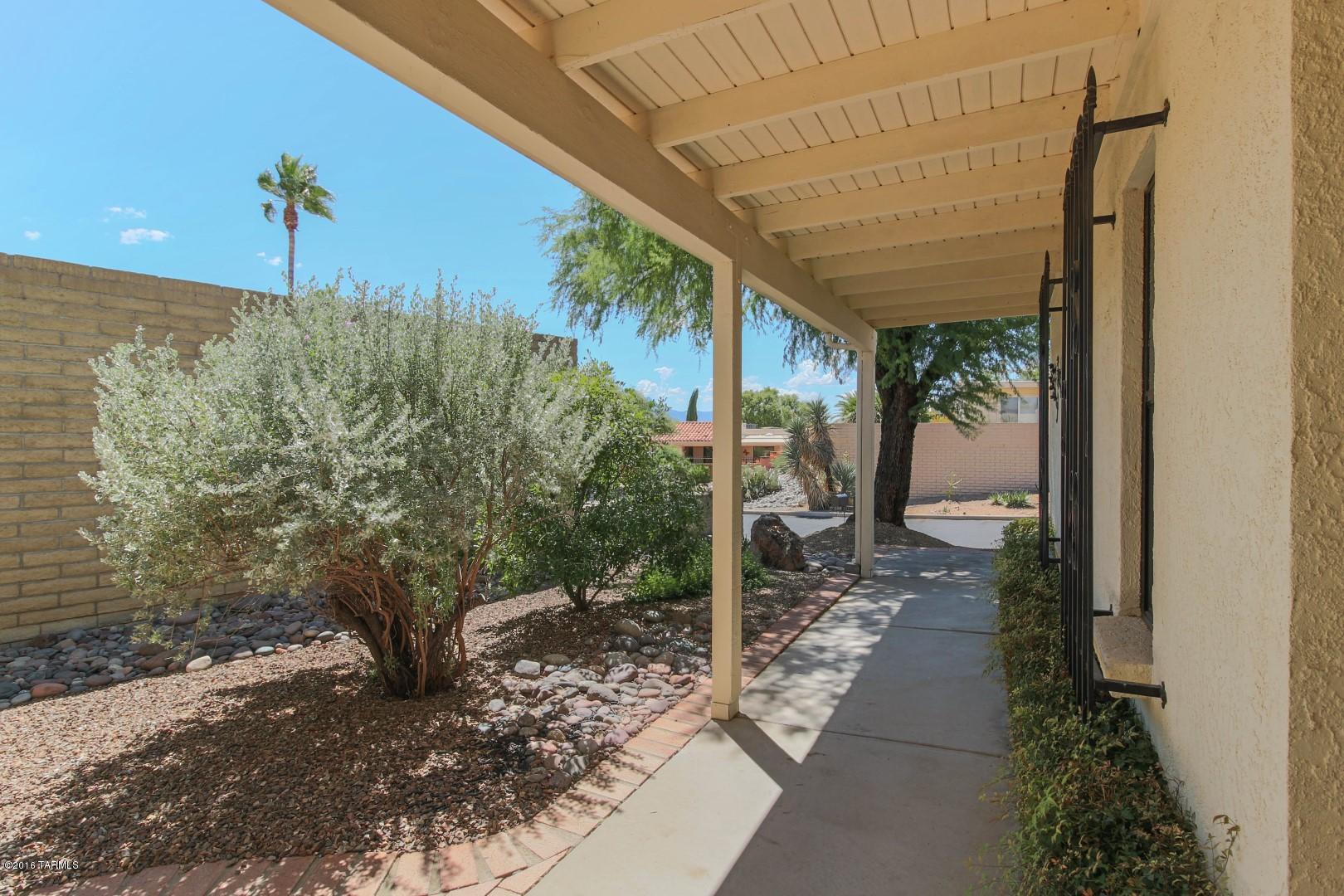 Green Valley Dsrt Hlls 2 Resub - Residential
