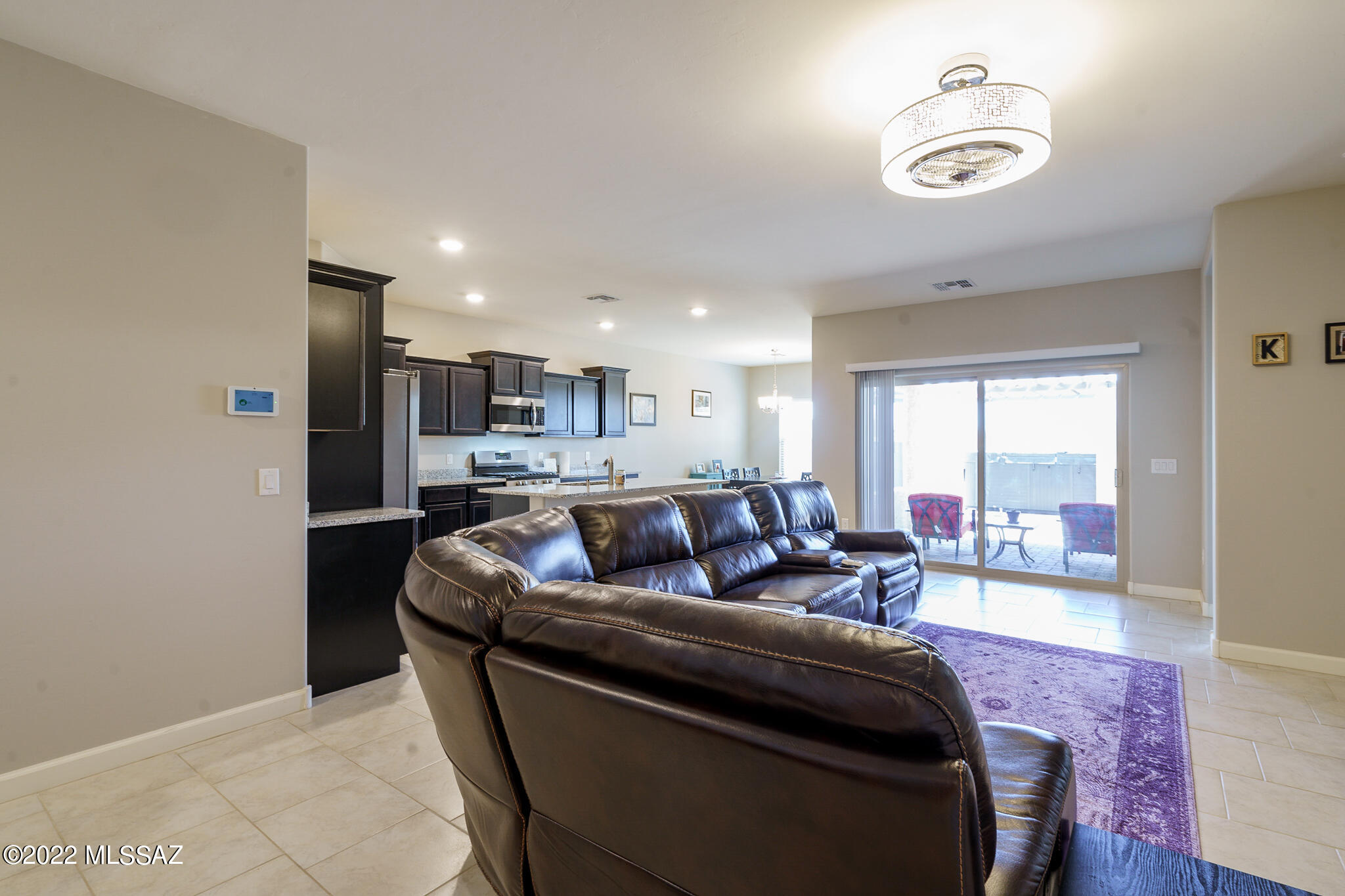 Vista Del Lago Norte SQ20140780198 - Residential