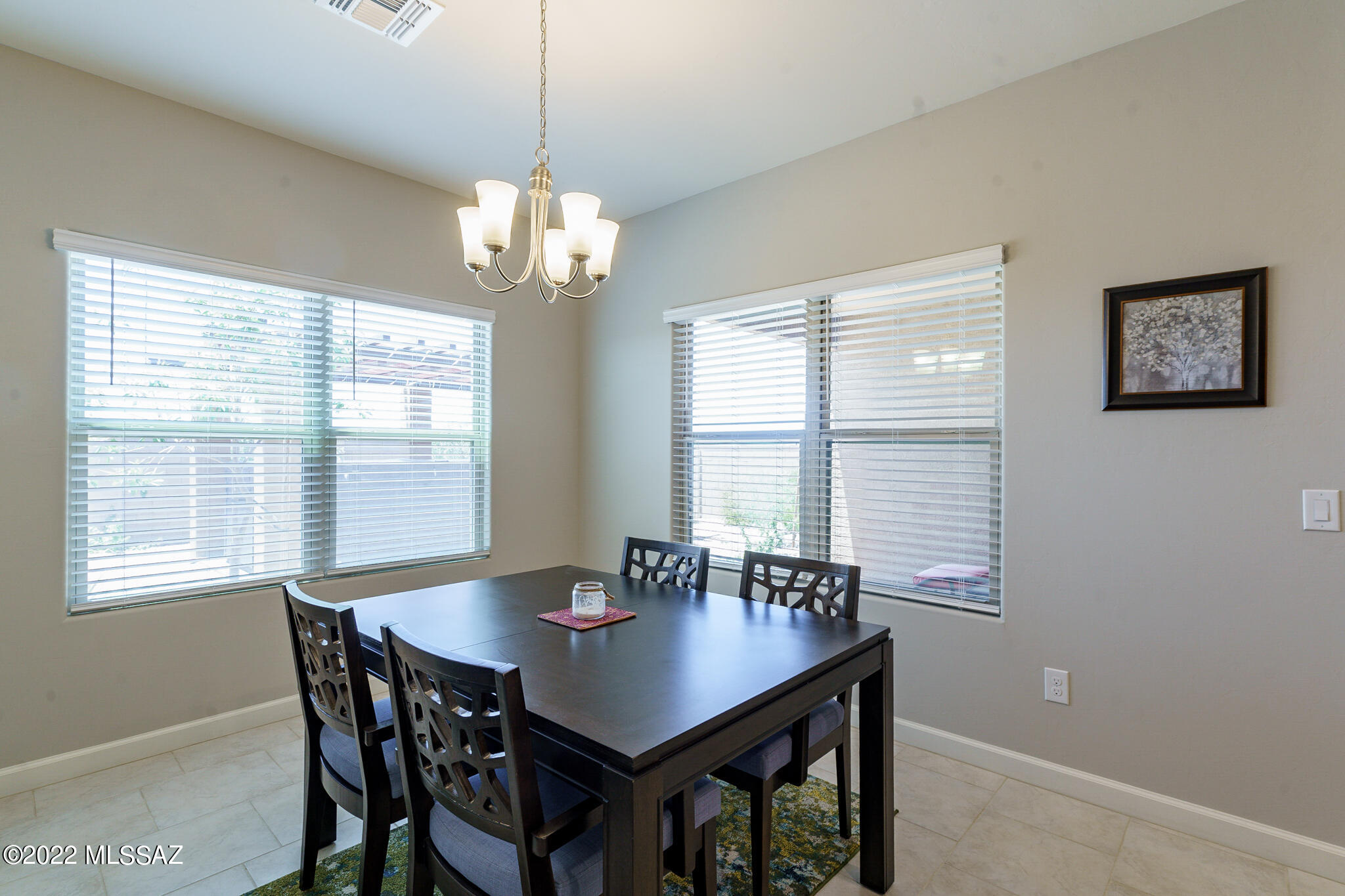Vista Del Lago Norte SQ20140780198 - Residential