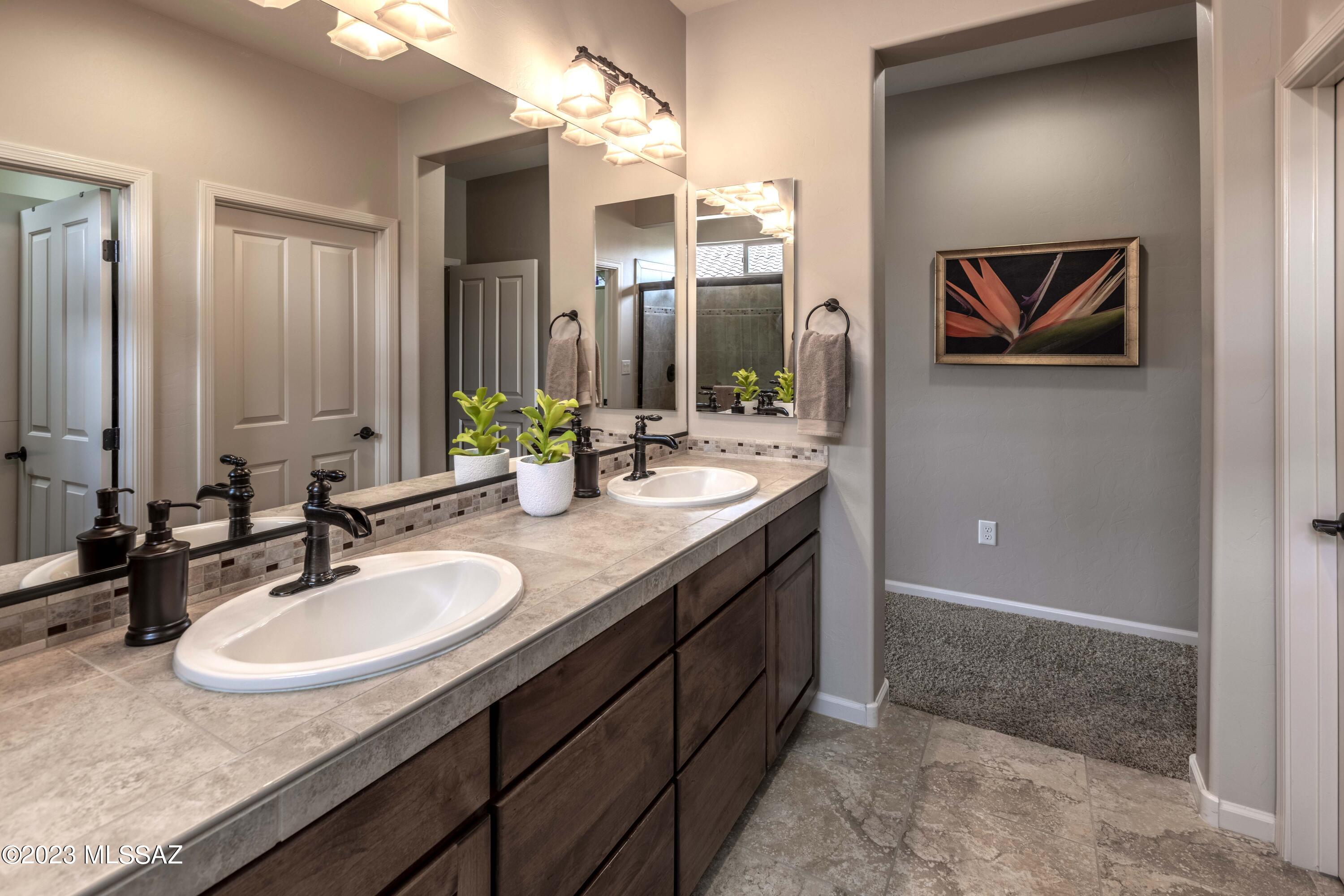 Saddlebrooke Ranch - Residential