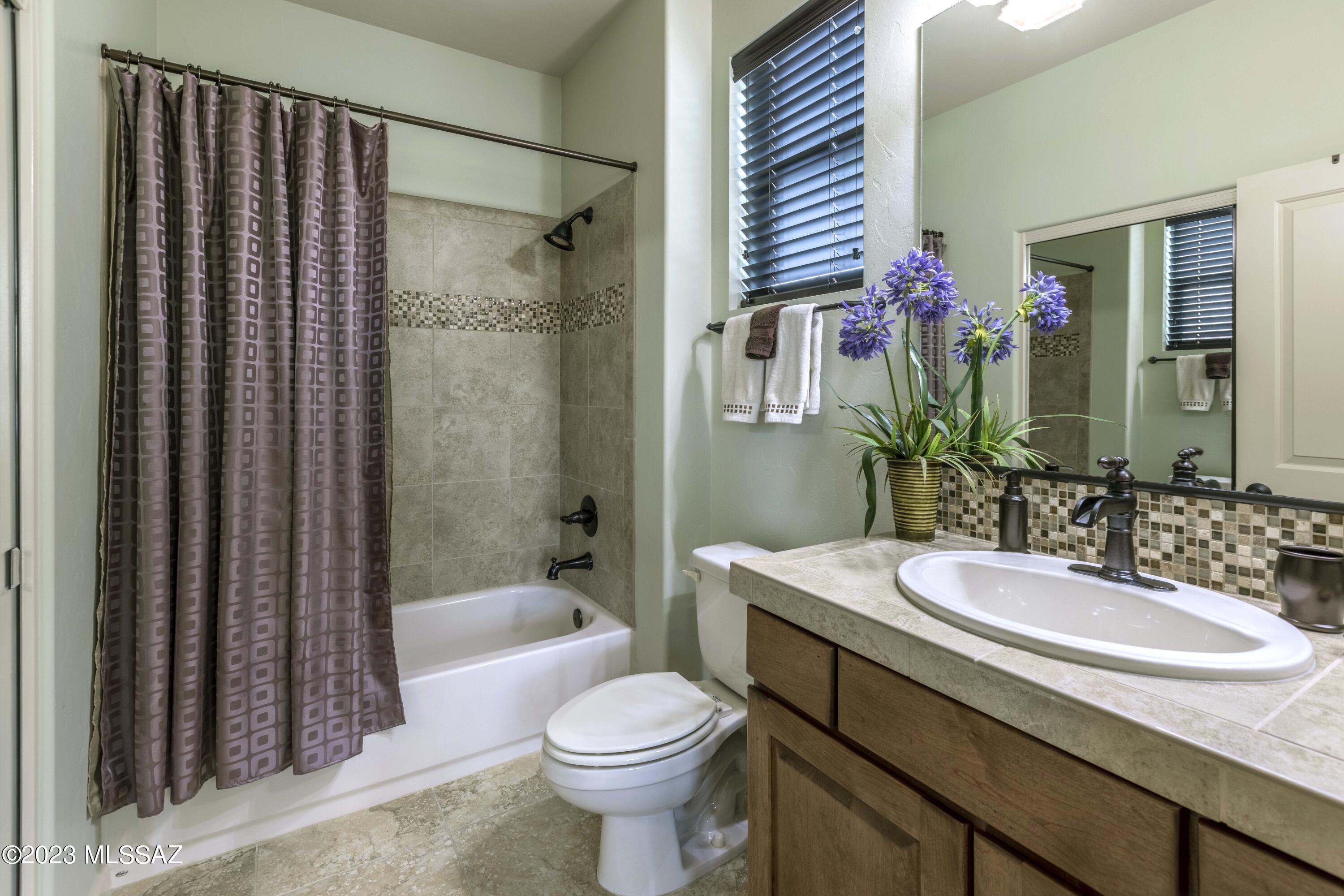 Saddlebrooke Ranch - Residential