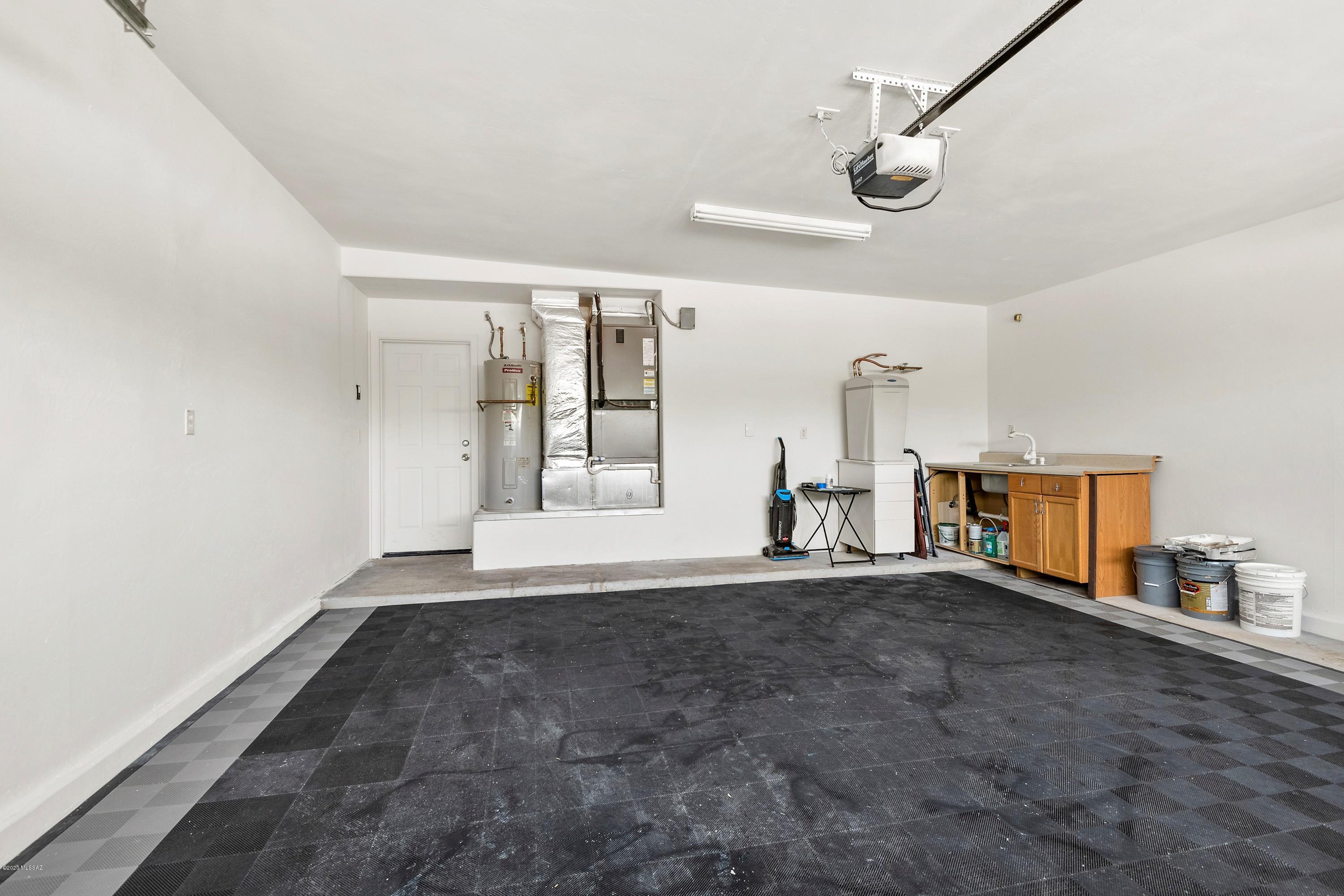 Barrio Rincon (1-82) - Residential