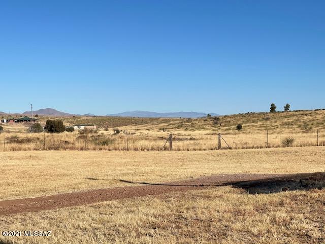 Las Encinos Village - Residential