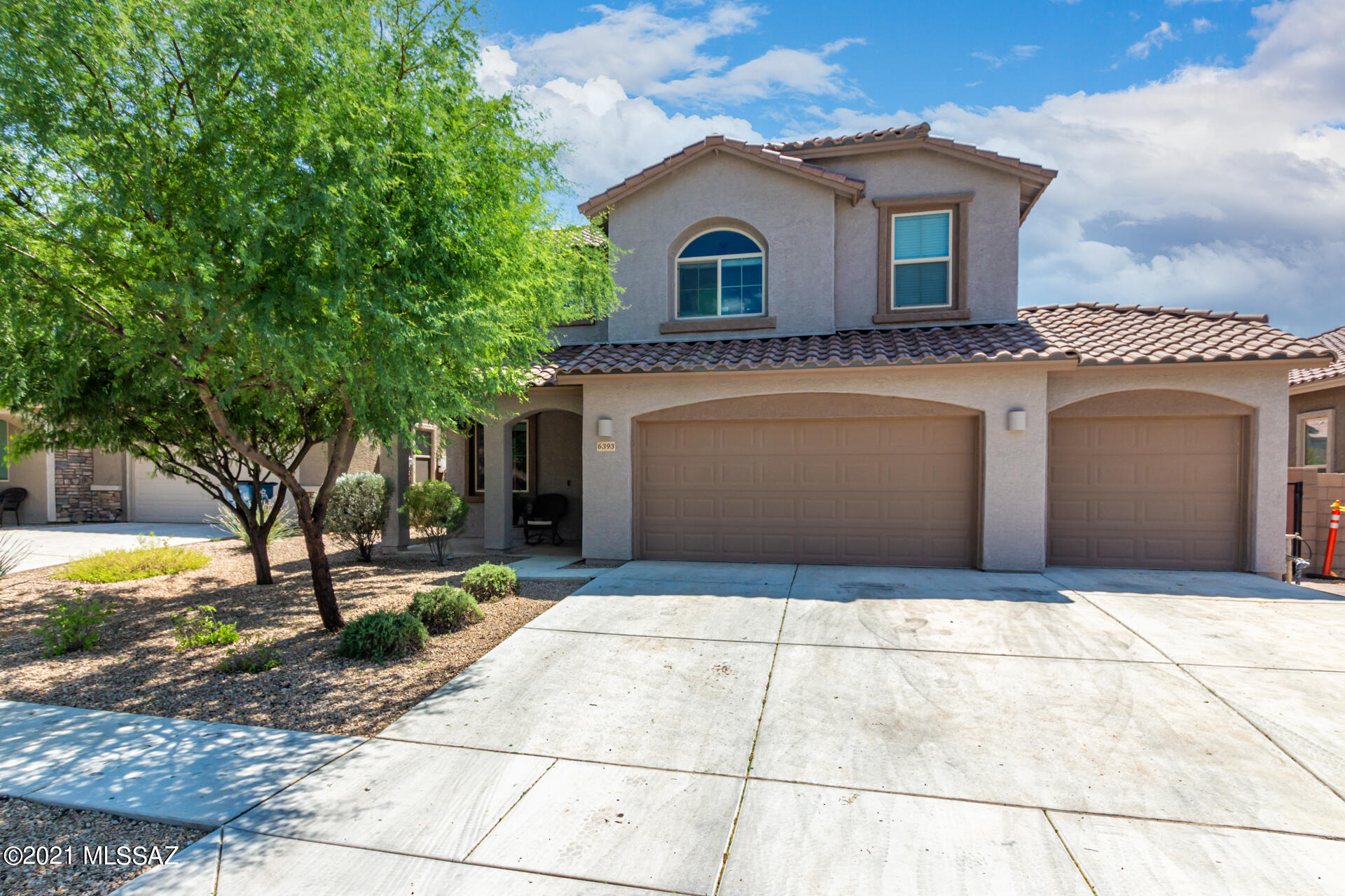 Look no further! This gorgeous Star Valley 5 bed, 3 bath property is the one for you! Excellent curb appeal, 3 car garage, and mature front yard greet you upon arrival. Come inside to discover sheer beauty & great attention to detail with stylish light fixtures, trending tile floors, & spacious living areas. Stainless steel appliances, plethora of wood cabinets, granite counters, pantry, and center island w/breakfast bar make the kitchen a chef's dream. The loft is perfect for an entertainment center. The main retreat boasts soft carpet & dual sinks in its private bathroom. The generous backyard comes w/a relaxing covered patio & is perfect for hosting fun gatherings. Do not miss seeing this gem! Schedule a visit today!