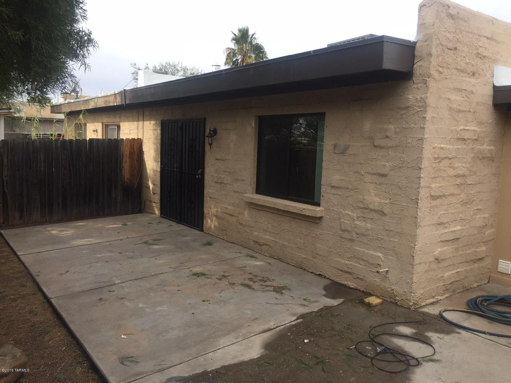 Casitas Del Valle Townhouses II (1-110) - Residential
