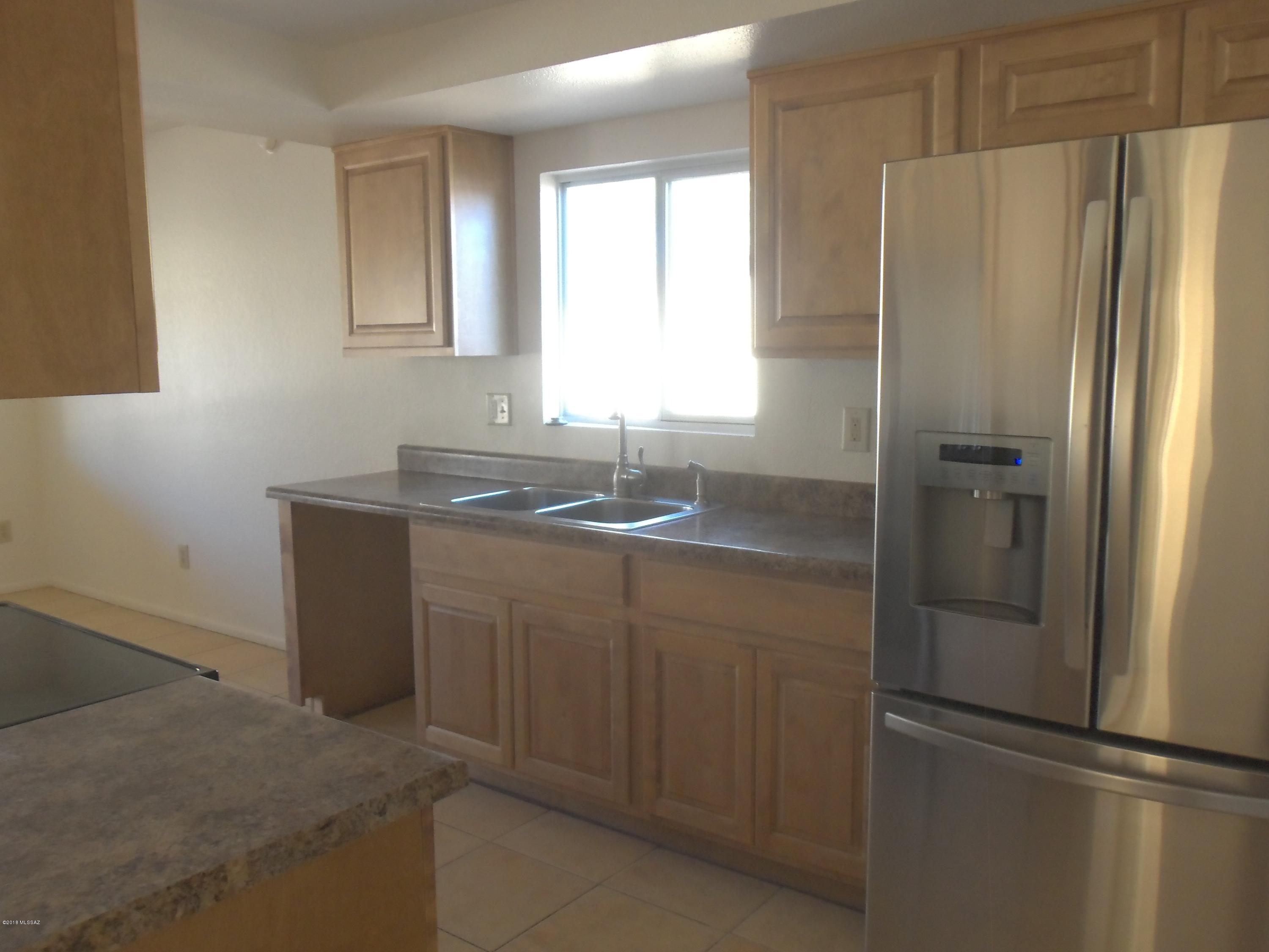 Mission West (1-370) - Residential