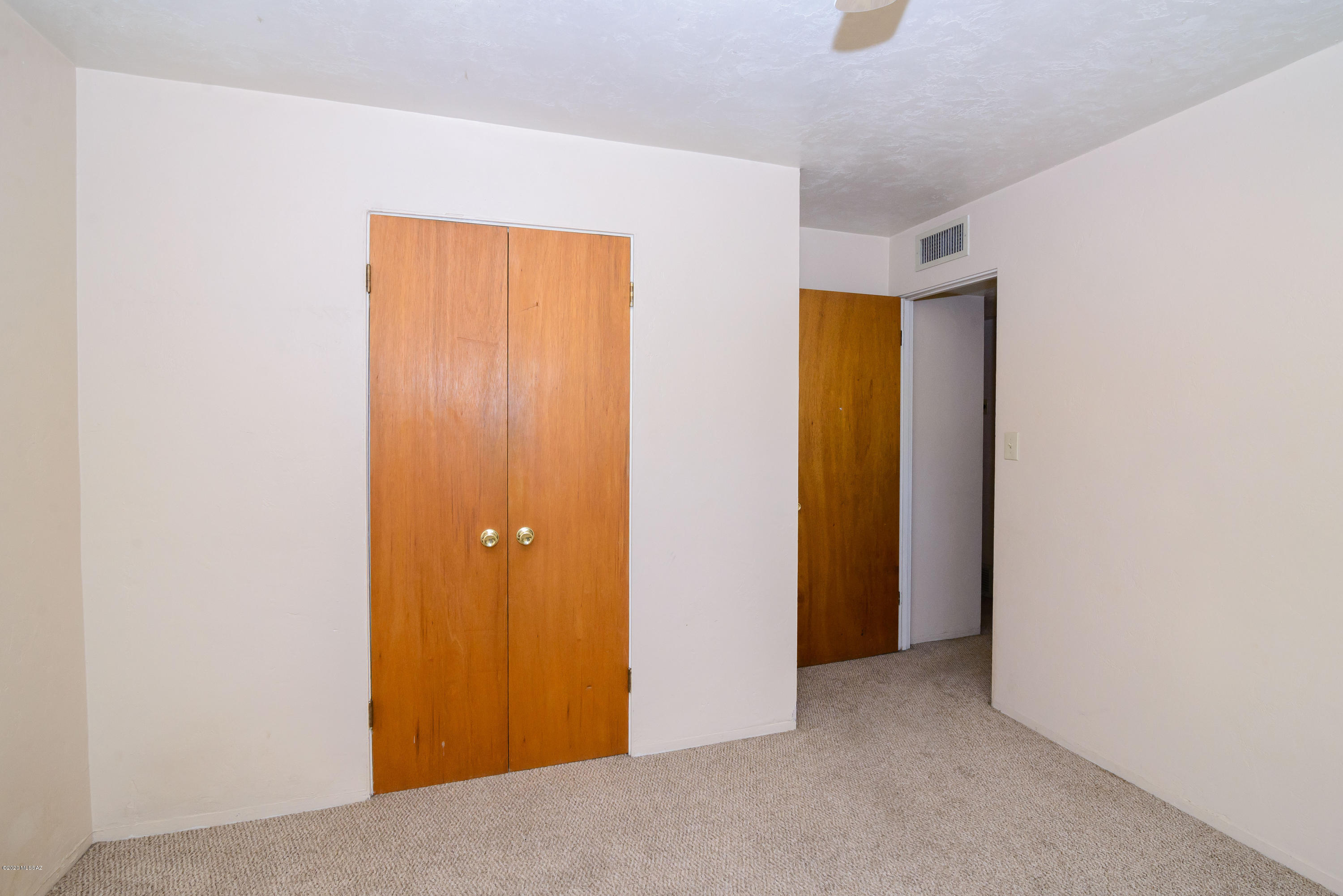 Mountain View Acre Farms - Residential