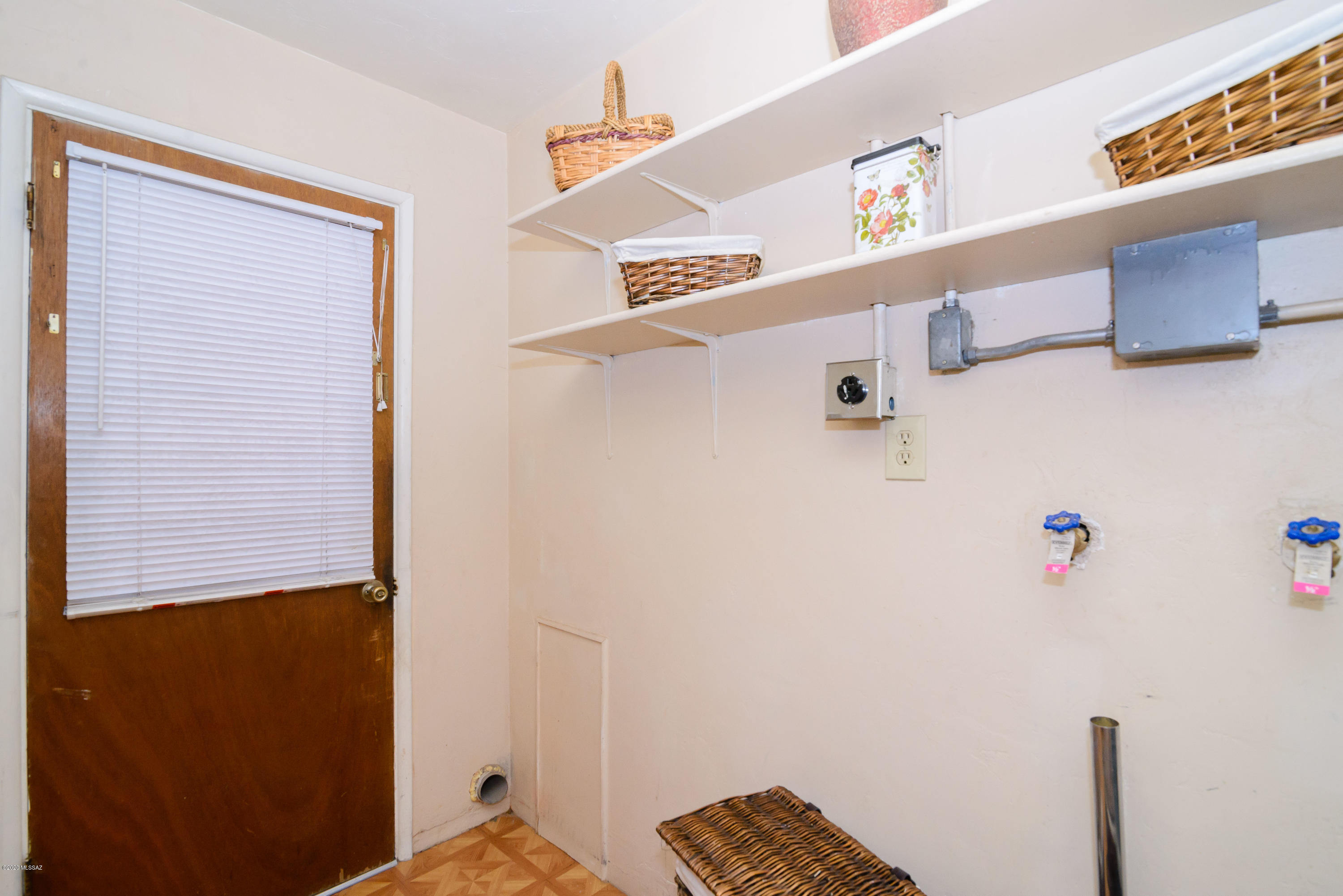Mountain View Acre Farms - Residential