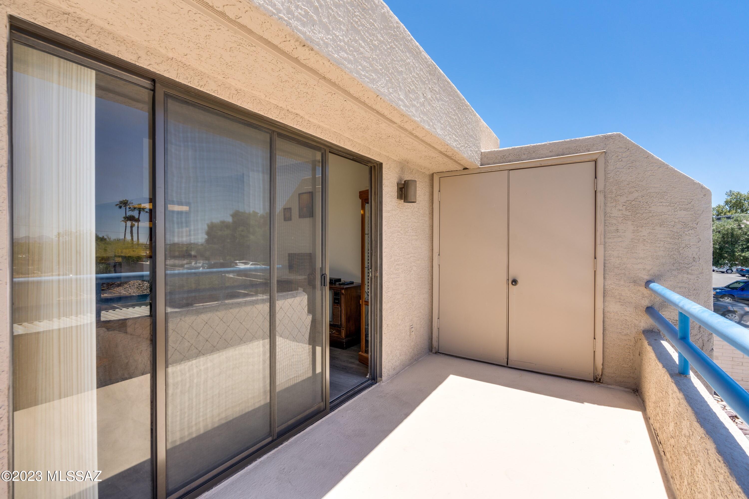 Summertree Condominiums (1-224) - Residential