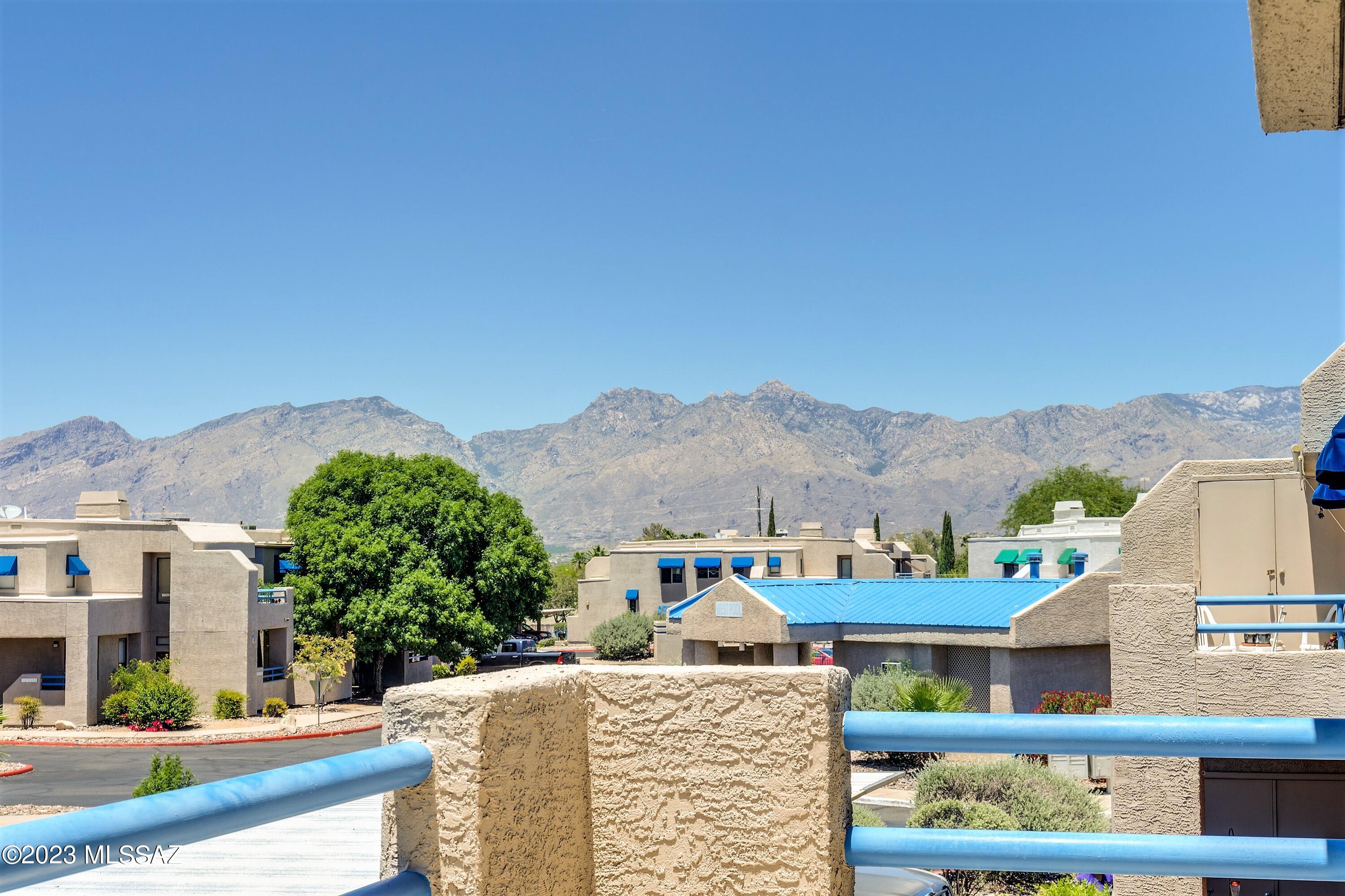 Summertree Condominiums (1-224) - Residential