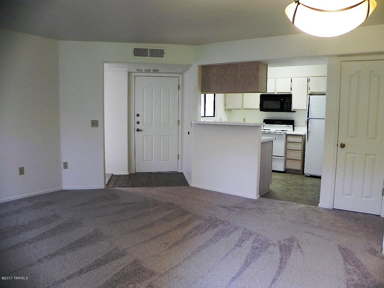 Veranda at Ventana Condominiums - Residential