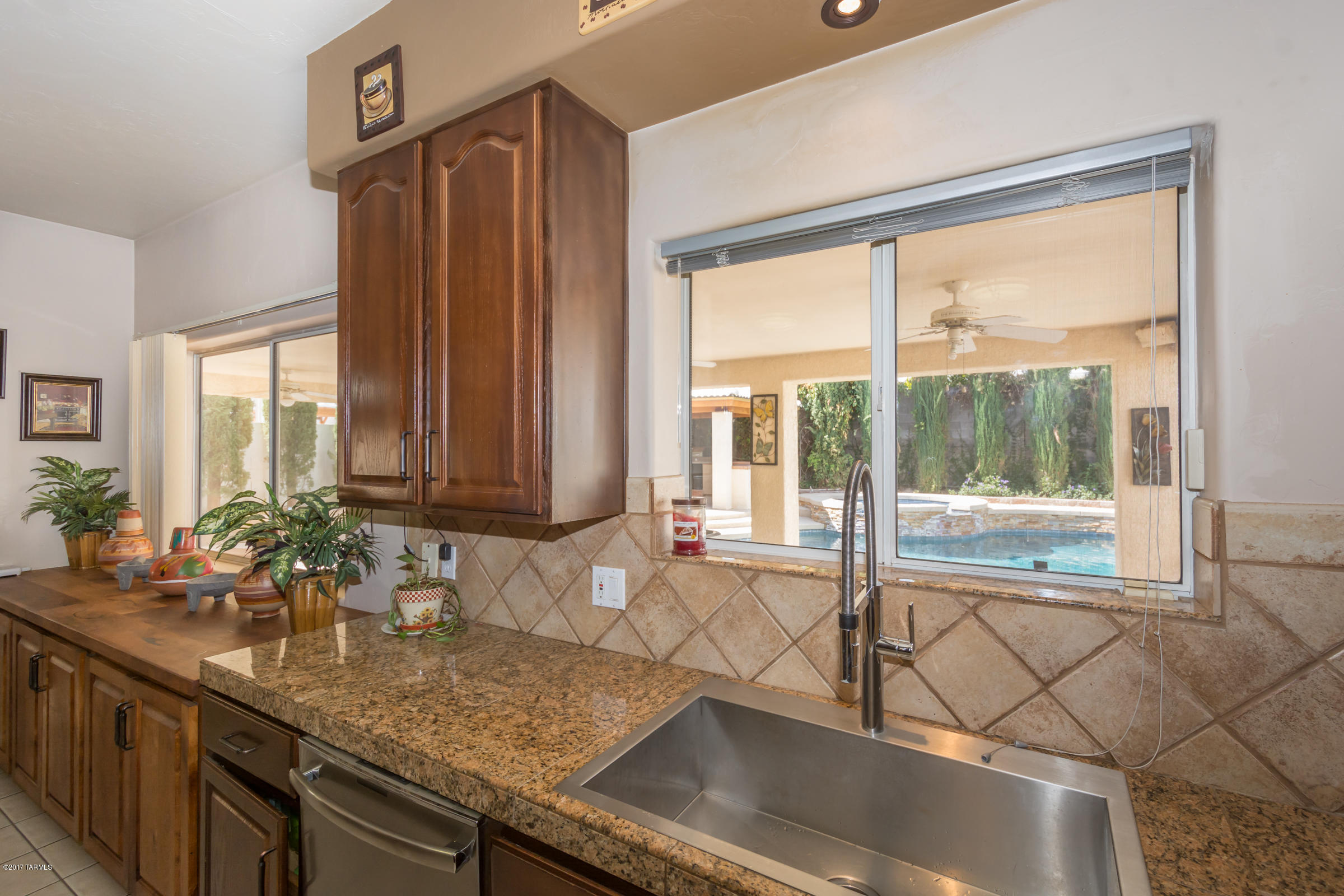 Thornydale Terrace(1-104) - Residential
