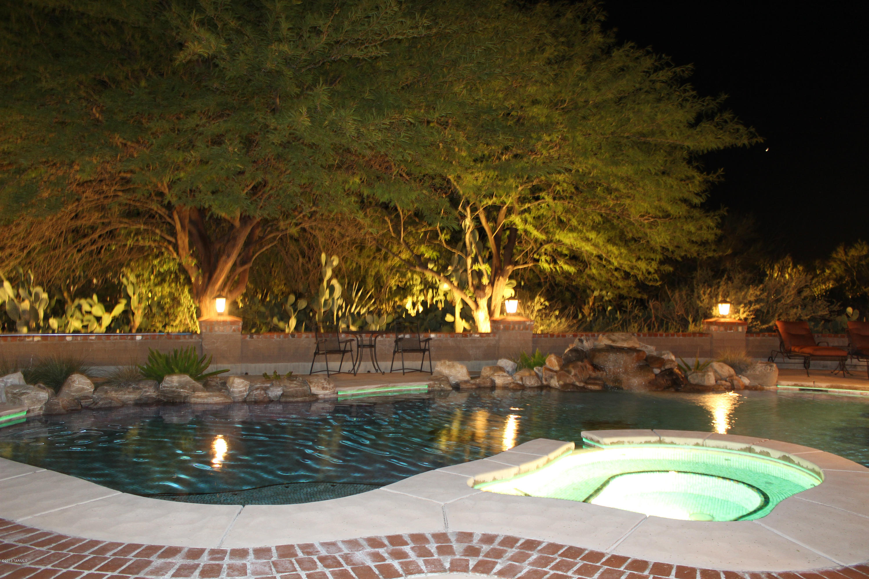 La Cholla Airpark - Residential