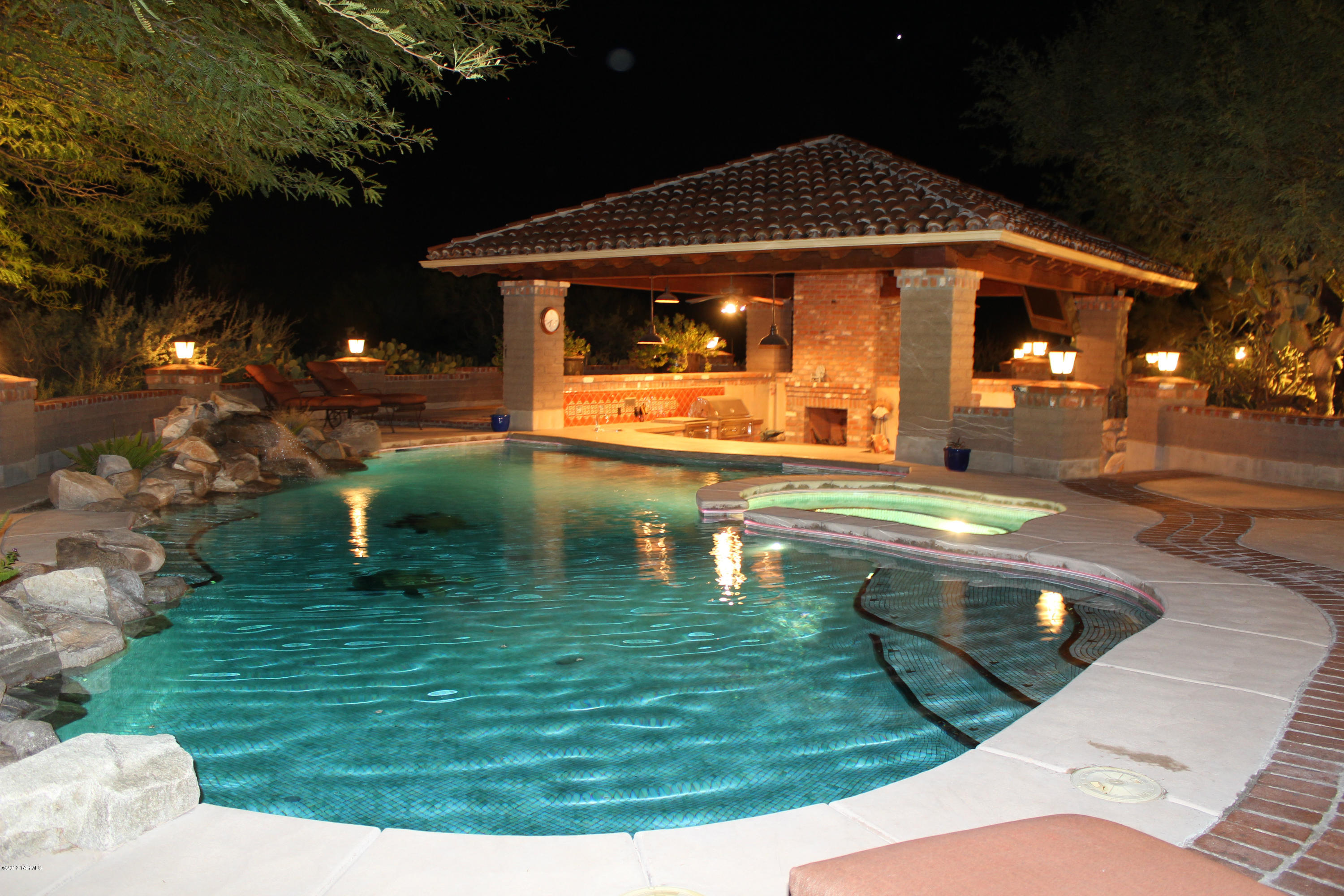 La Cholla Airpark - Residential