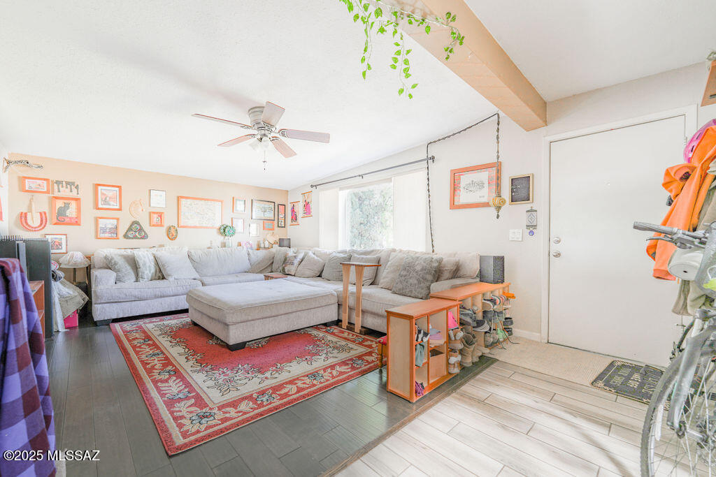 Manana Grande - Residential
