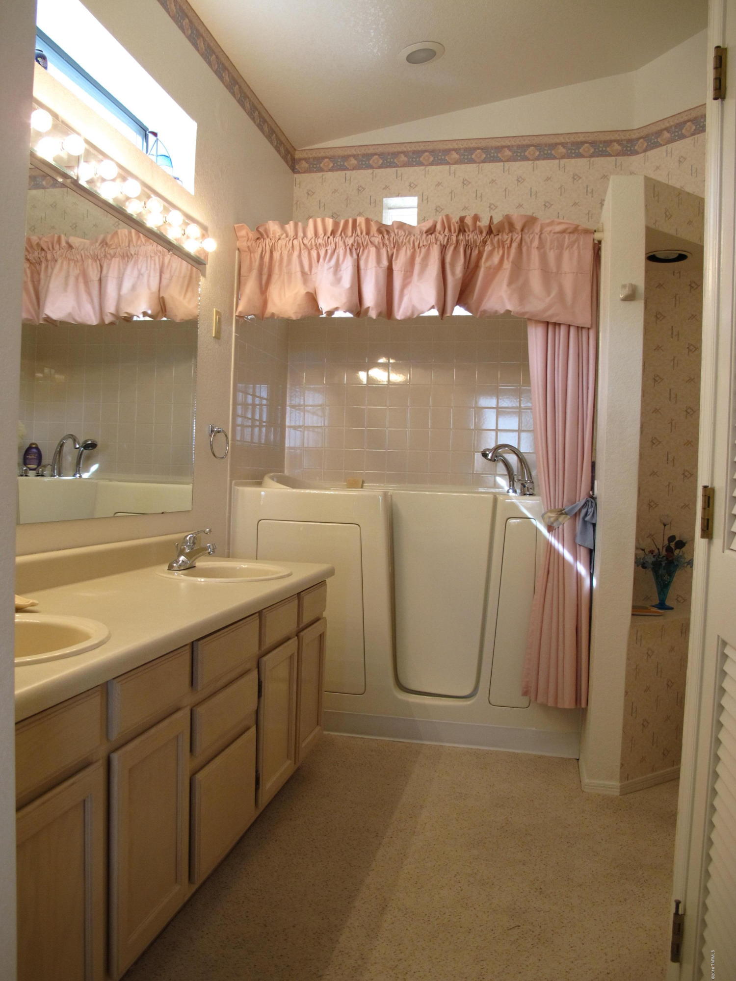 San Ignacio Heights(1-92) - Residential