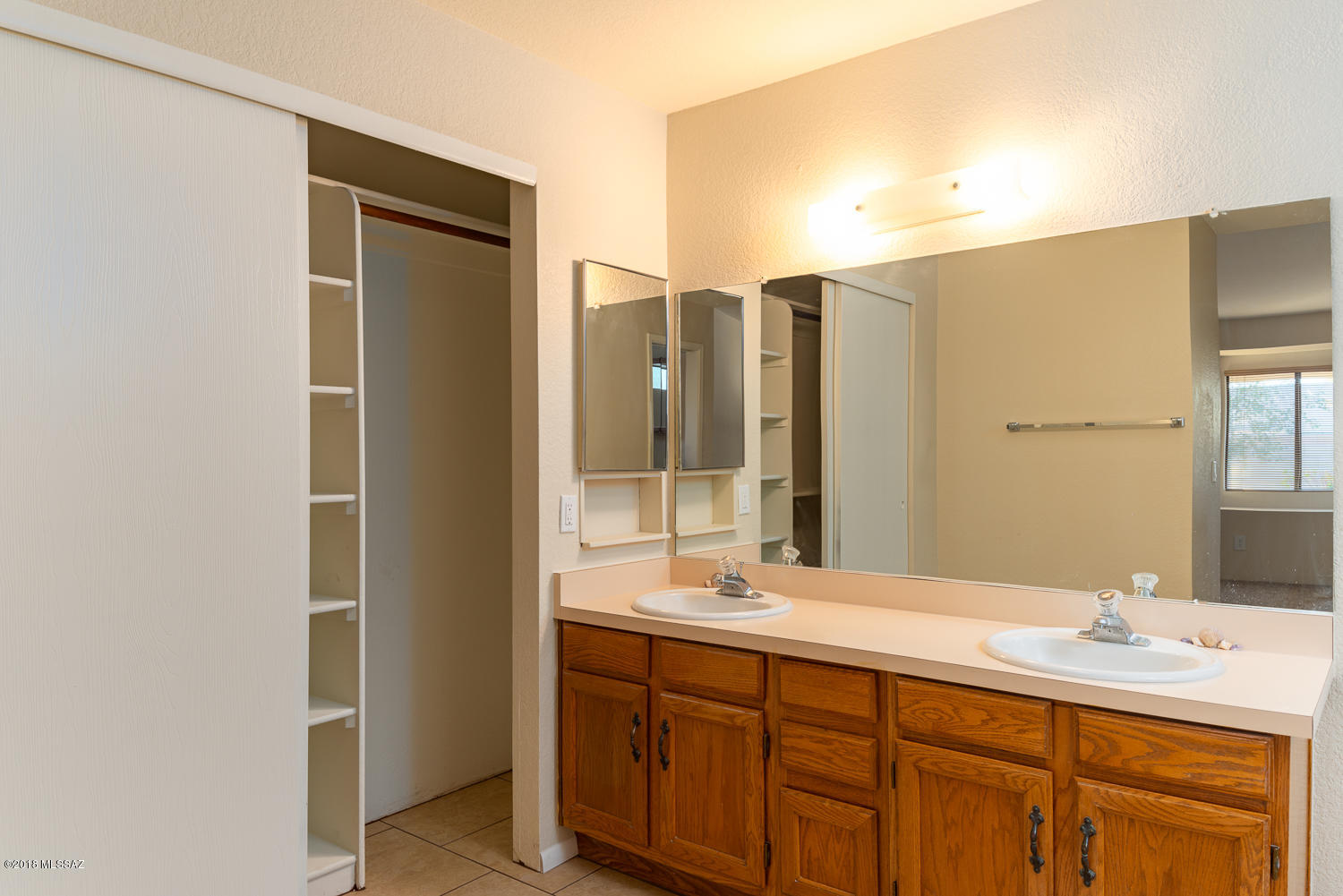 Meadowbrook (57-114) - Residential