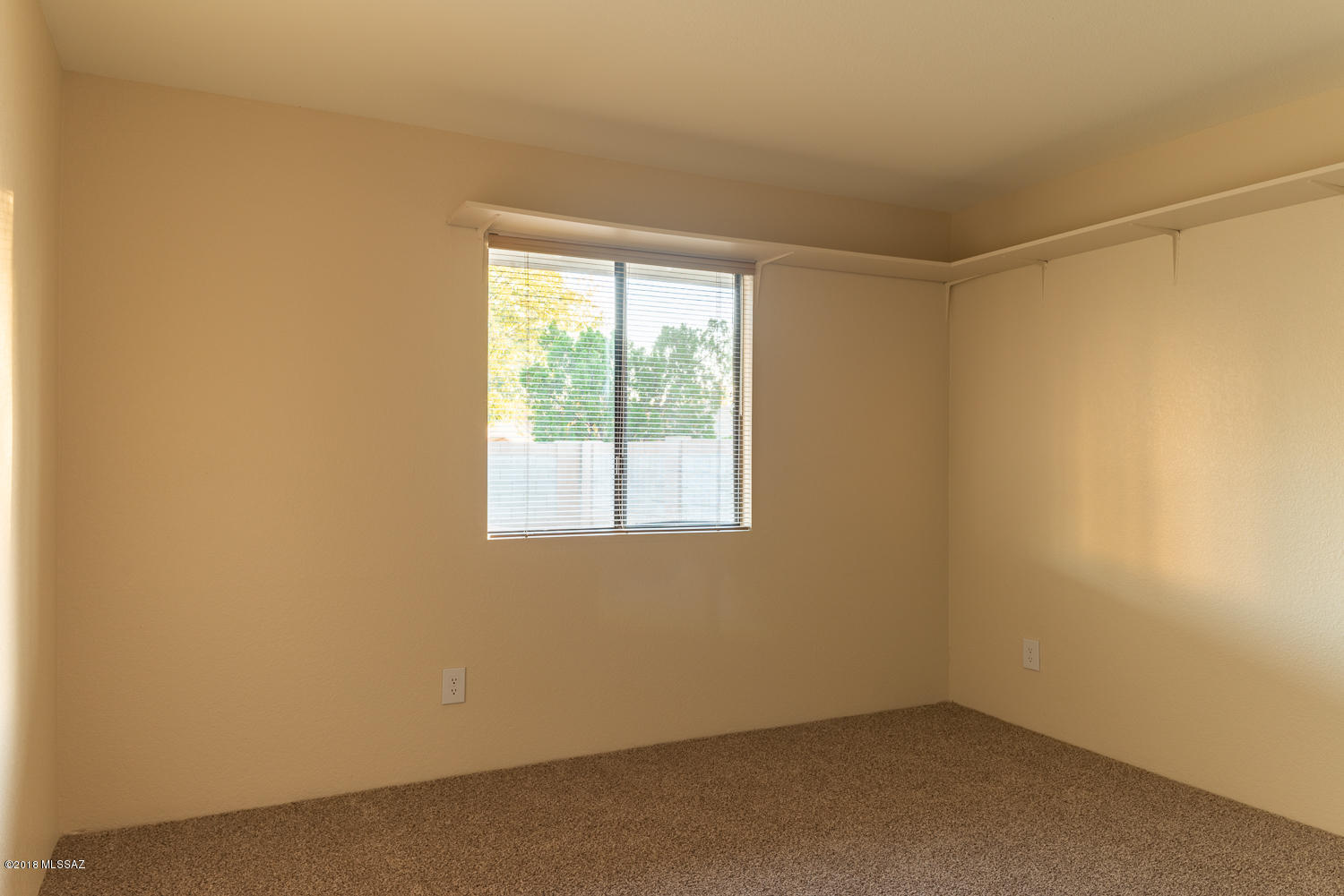 Meadowbrook (57-114) - Residential
