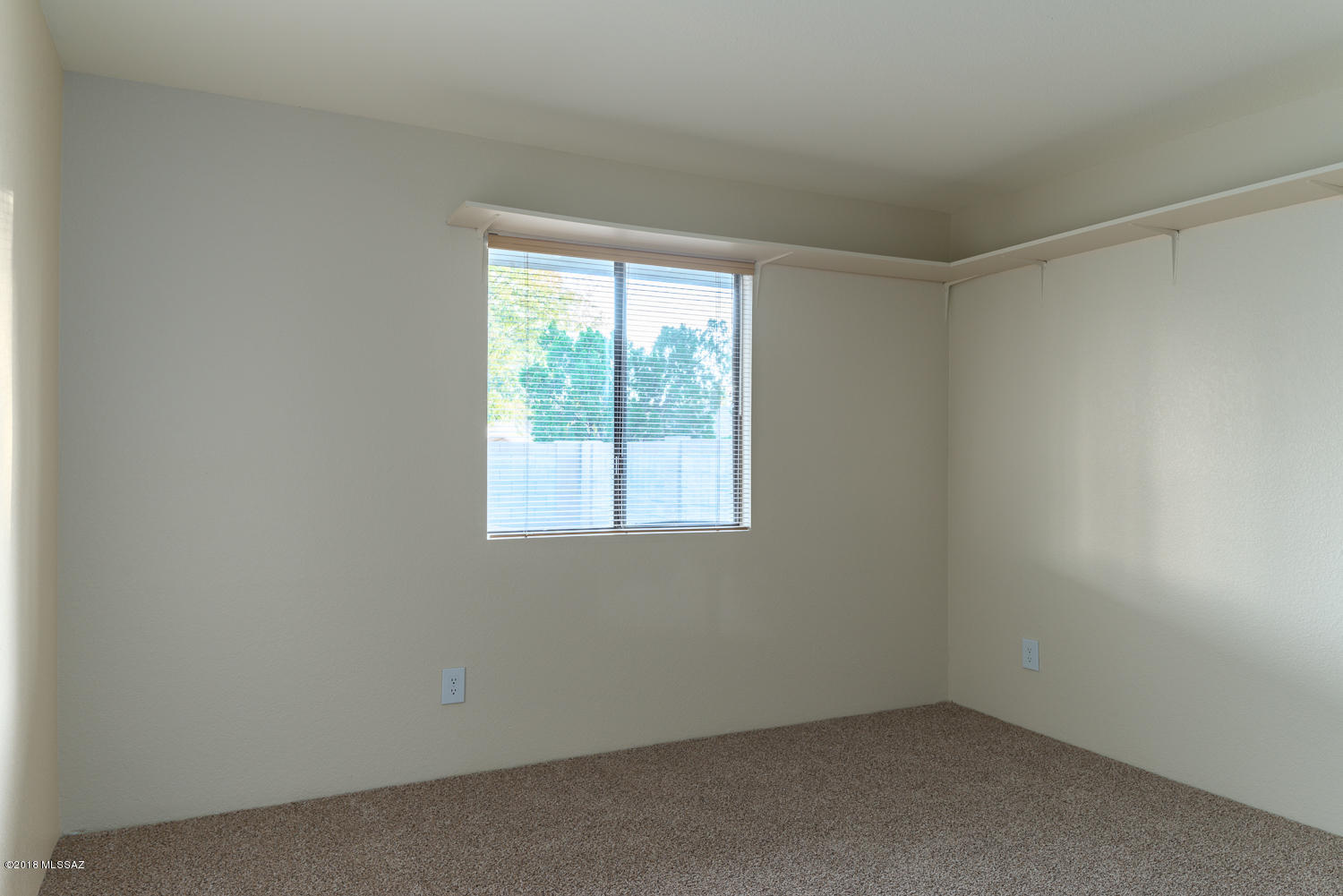 Meadowbrook (57-114) - Residential