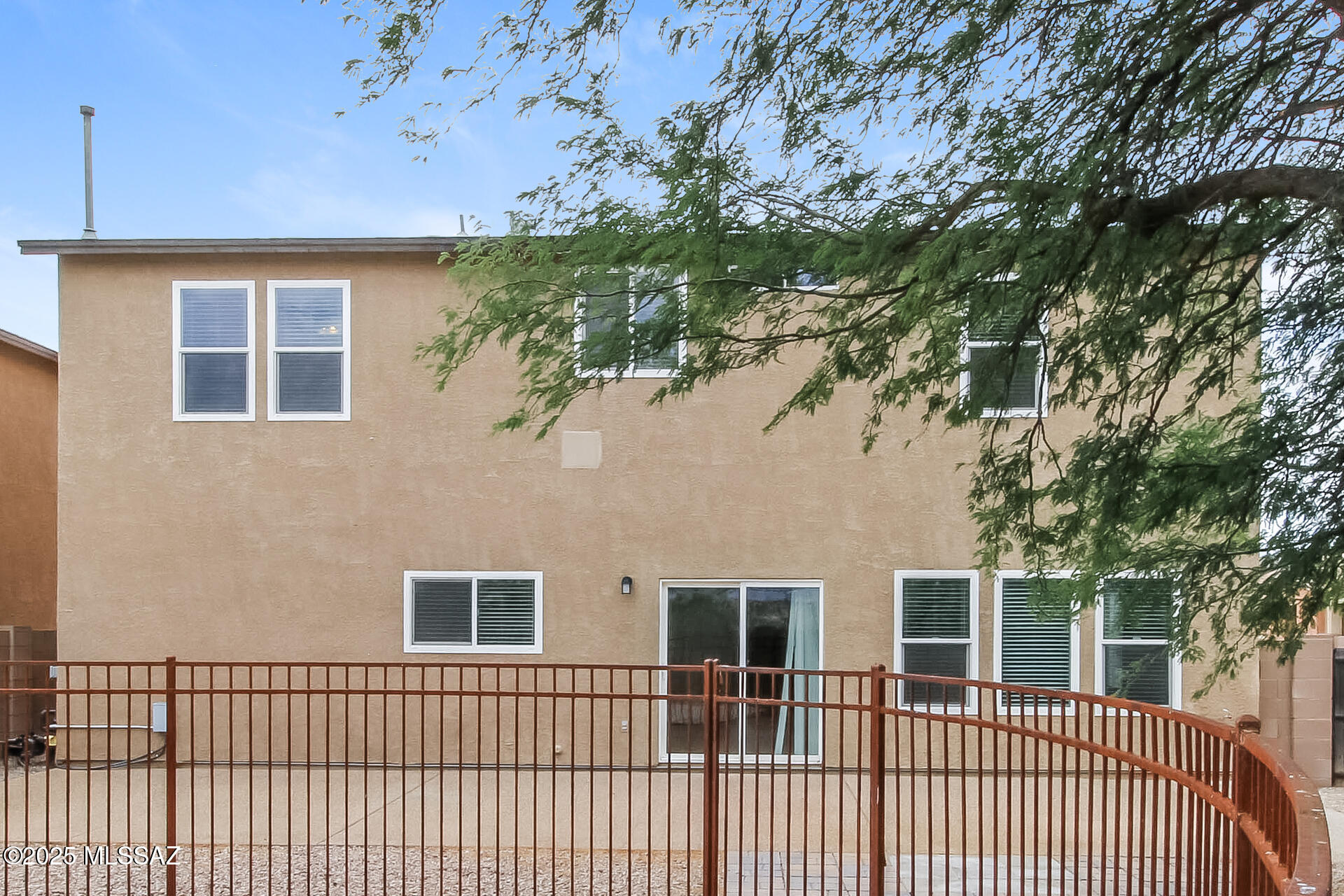 Mesquite Cove (1-73) - Residential Lease