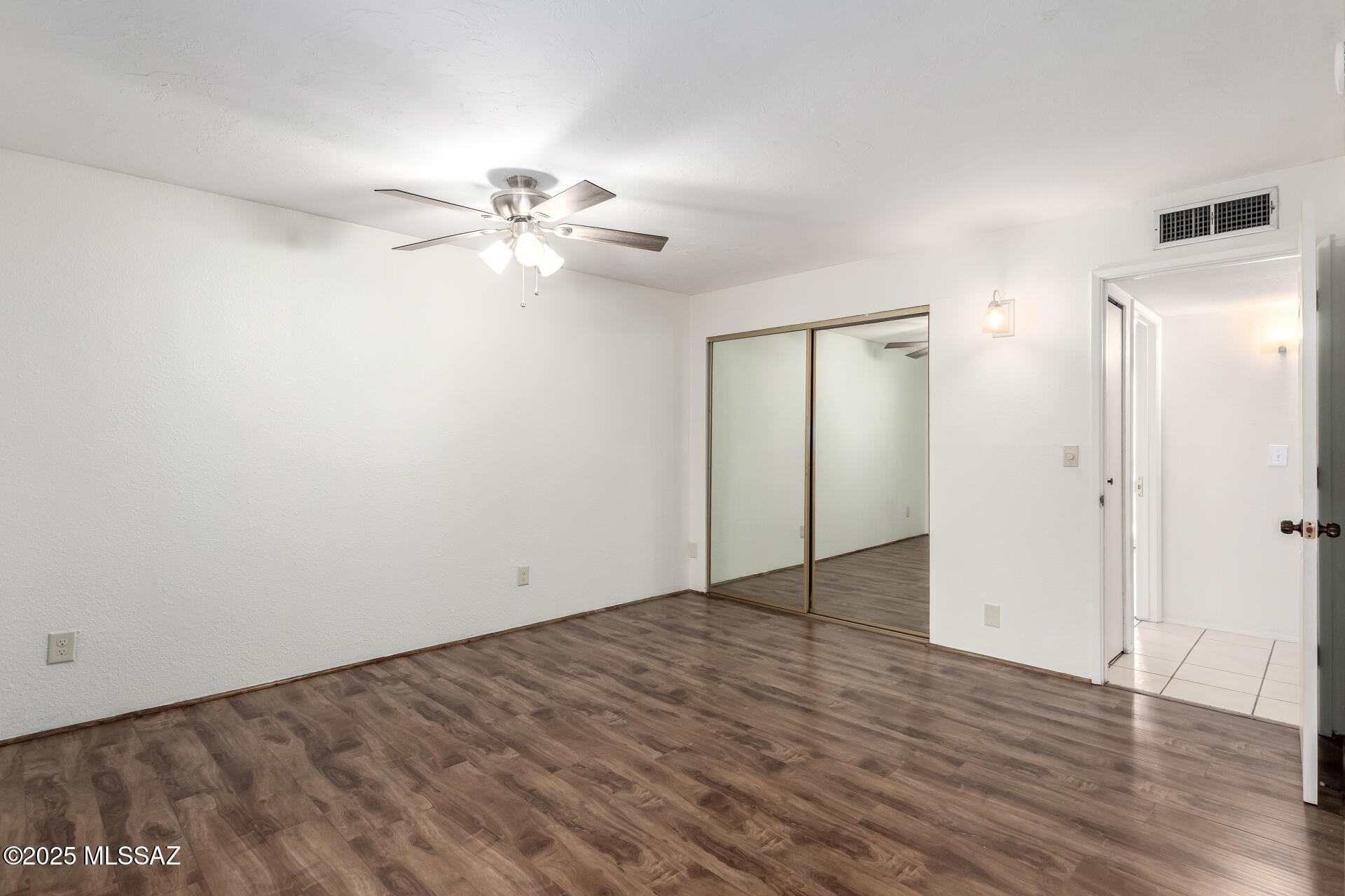 Hidden Hills East NO 3 (1-88) - Residential Lease