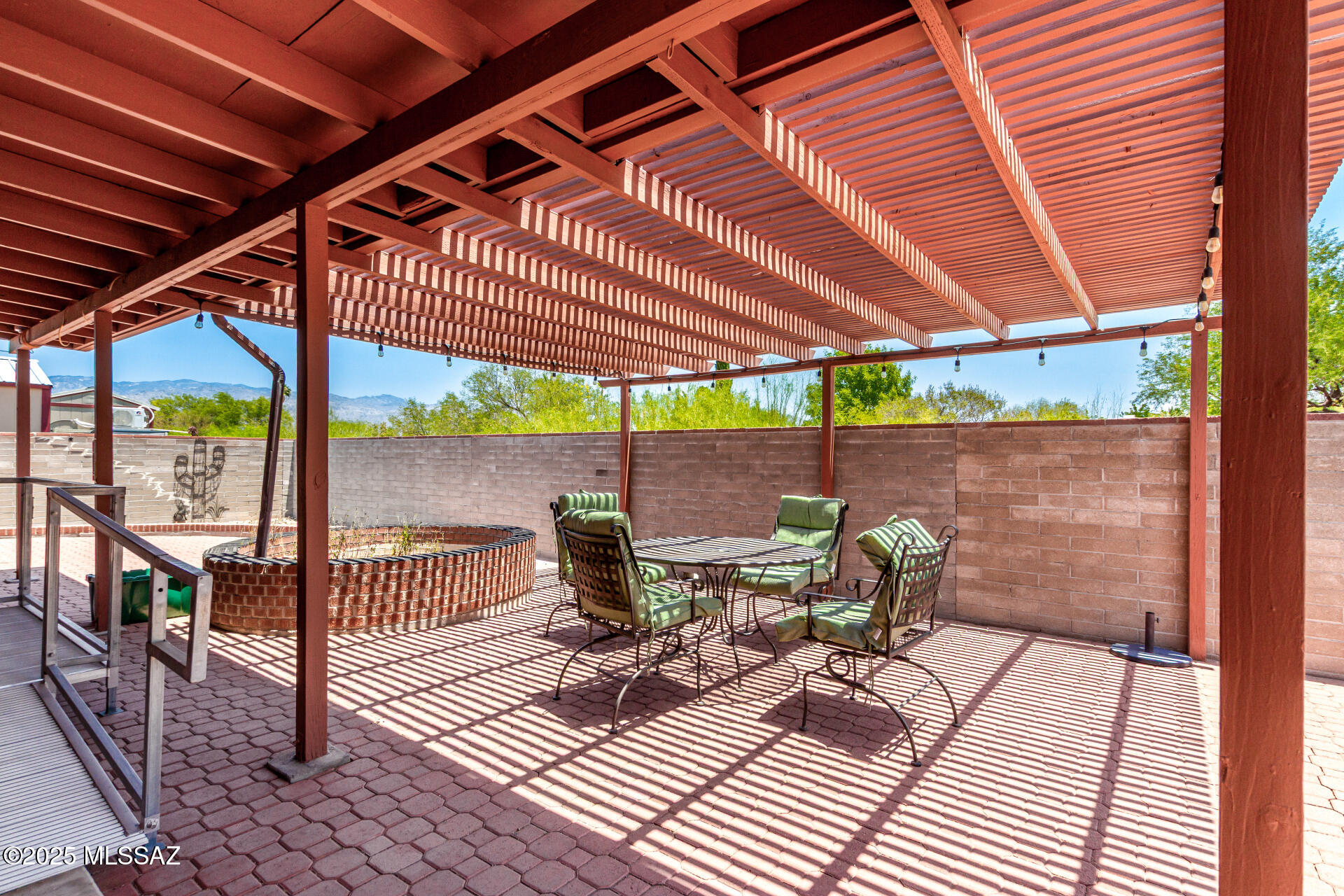 Hidden Hills East NO 3 (1-88) - Residential Lease