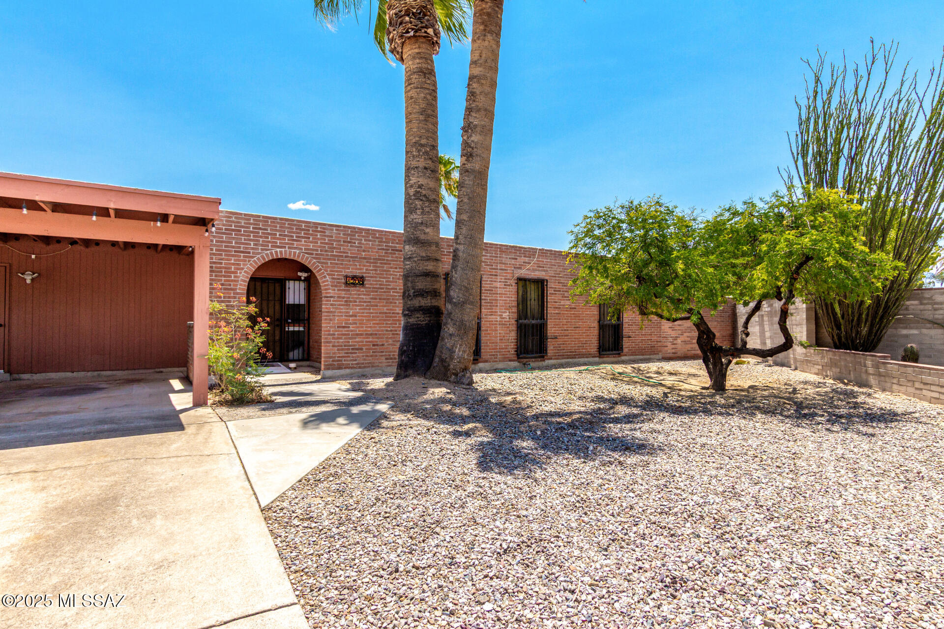 Hidden Hills East NO 3 (1-88) - Residential Lease